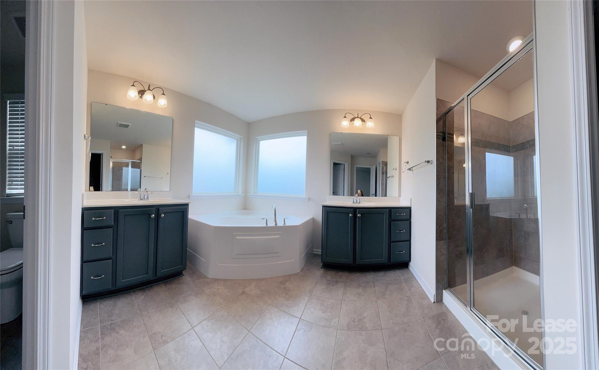 1014 Bannister Road Property Photo 12