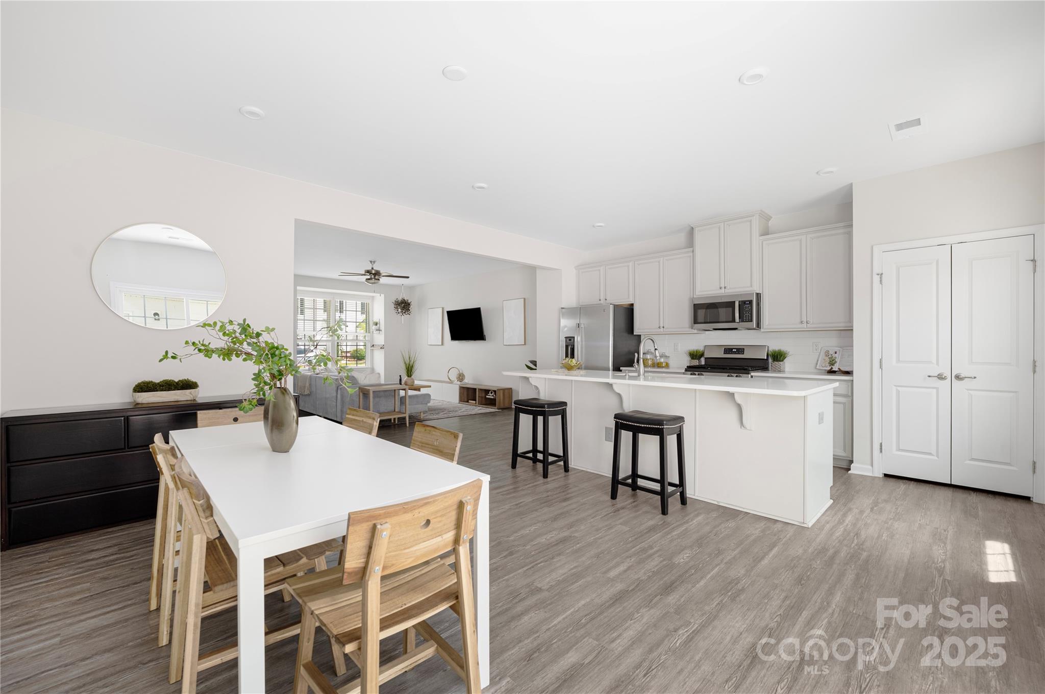 5008 Patton Drive Property Photo 15