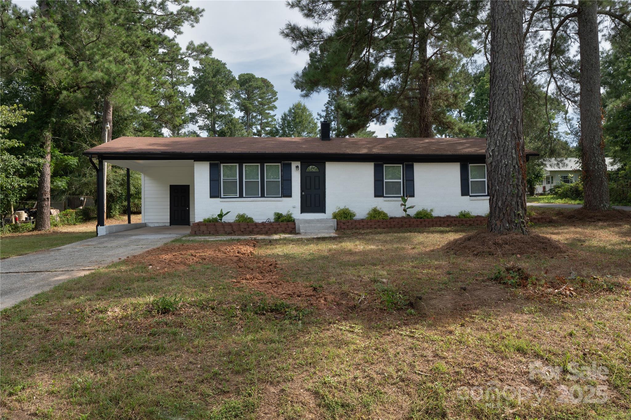 95 Johnson Street Property Photo 2