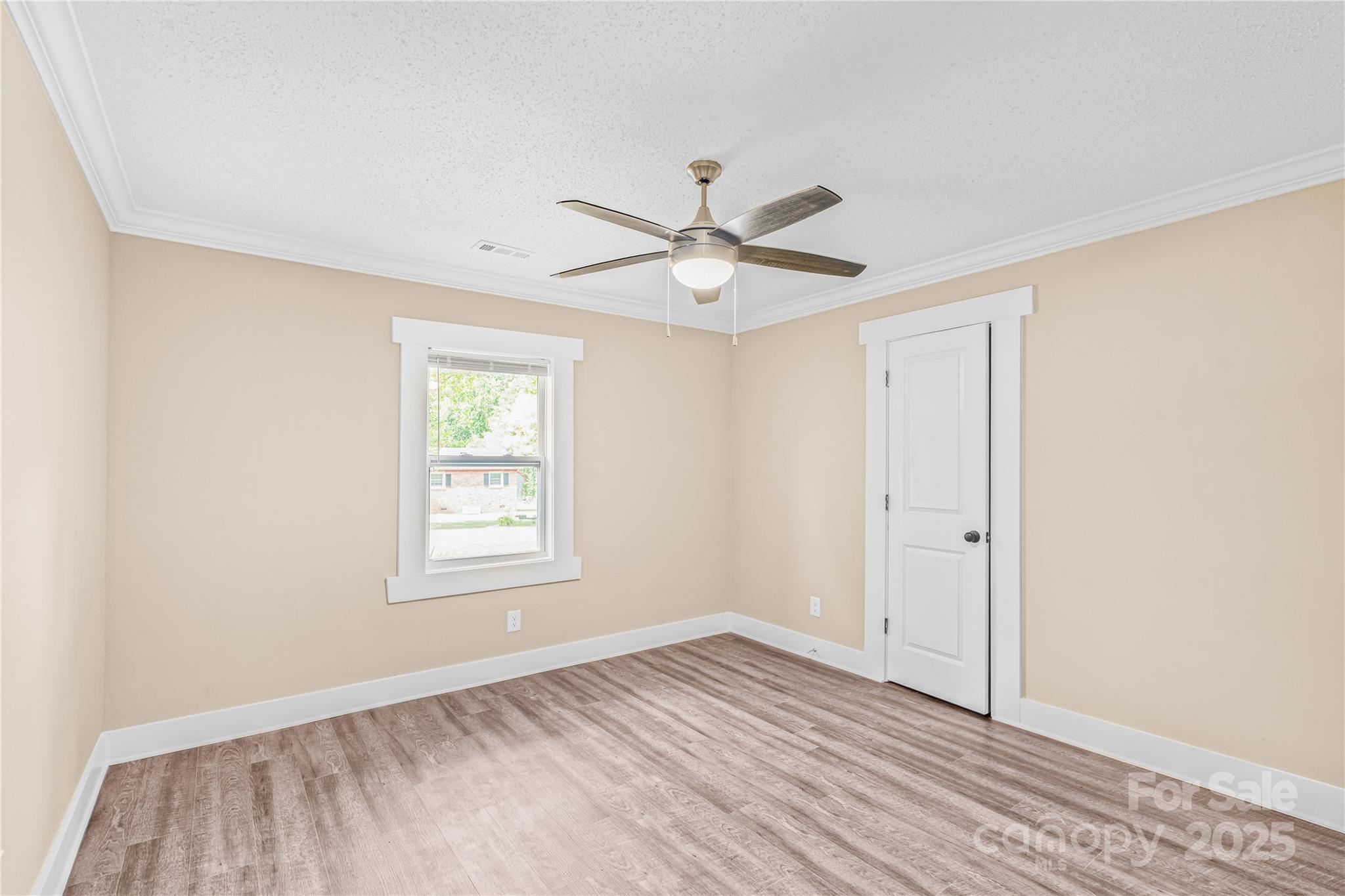 95 Johnson Street Property Photo 9