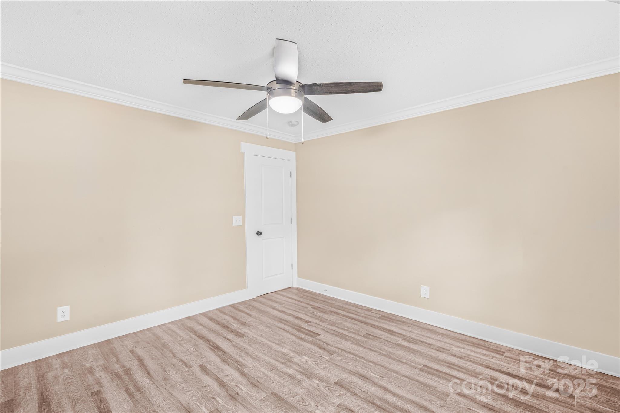 95 Johnson Street Property Photo 10