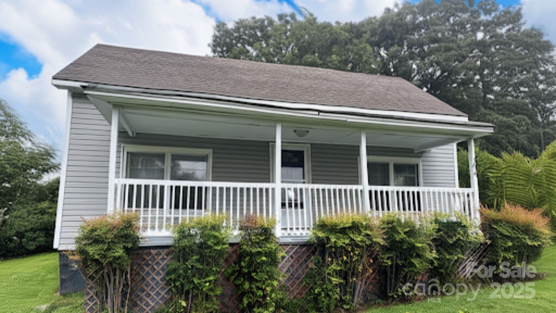 103 Fairview Street Property Photo
