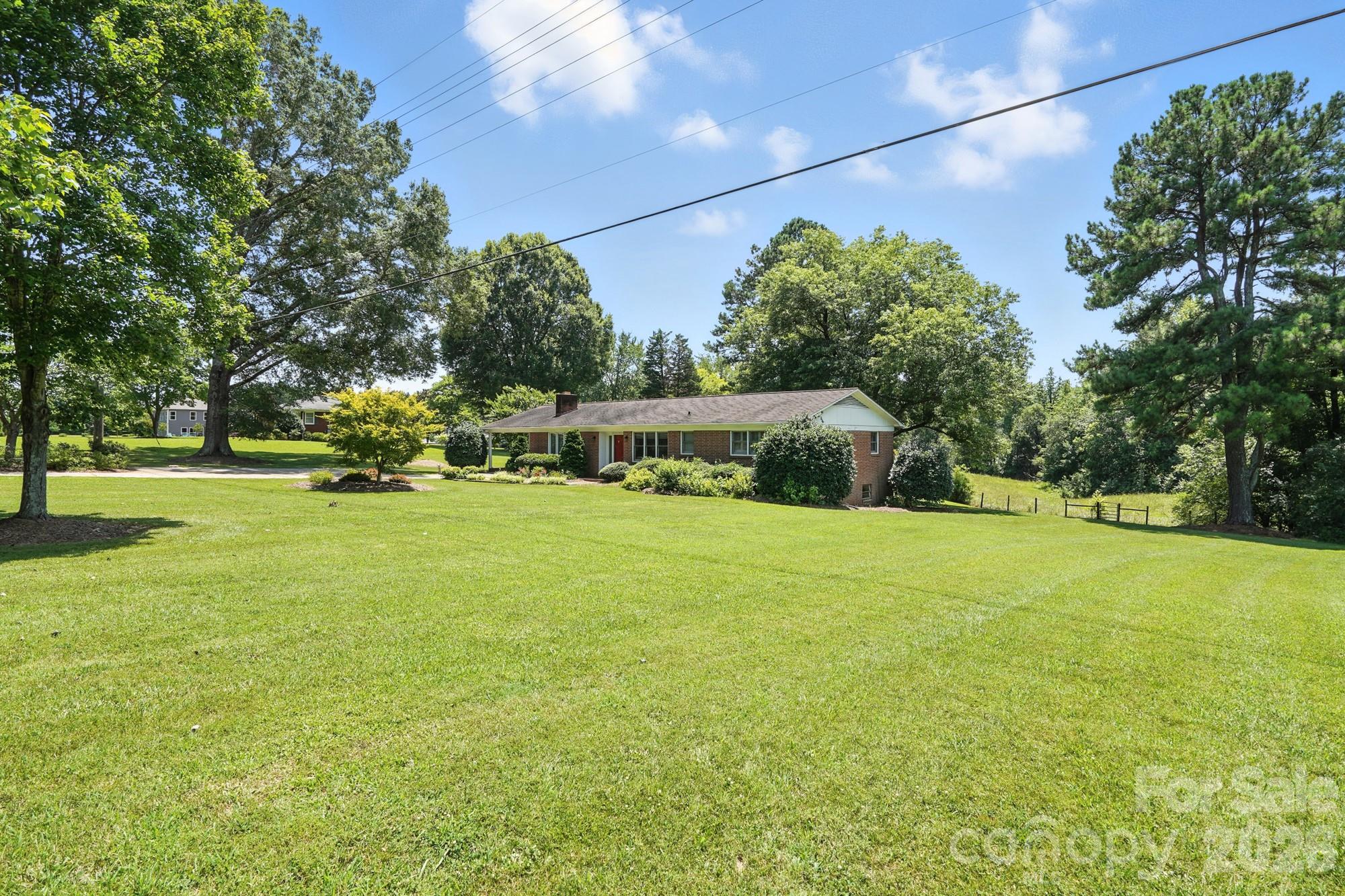 3427 N Nc 16 Highway Property Photo 2