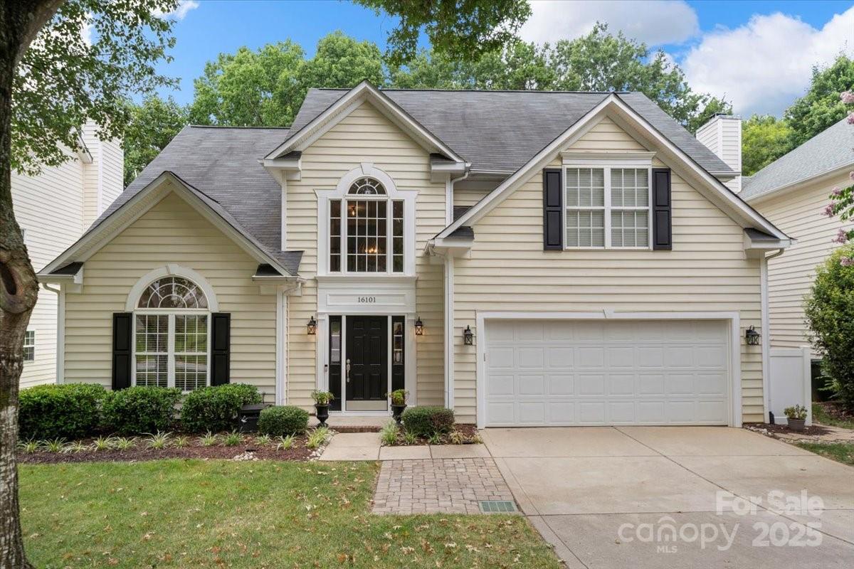 16101 Hollingbourne Road Property Photo 1