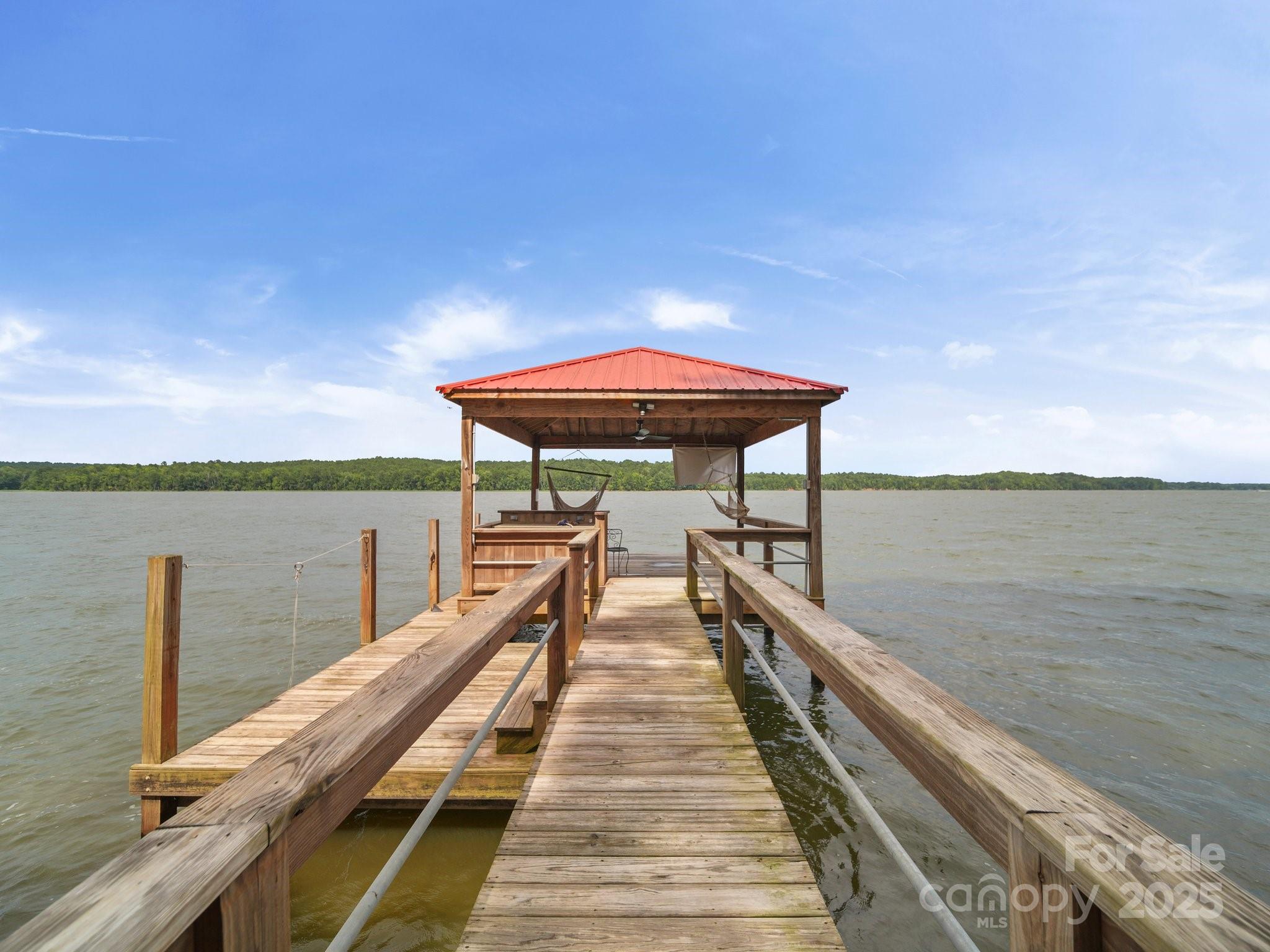 275 S Waters Edge Drive Property Photo 1