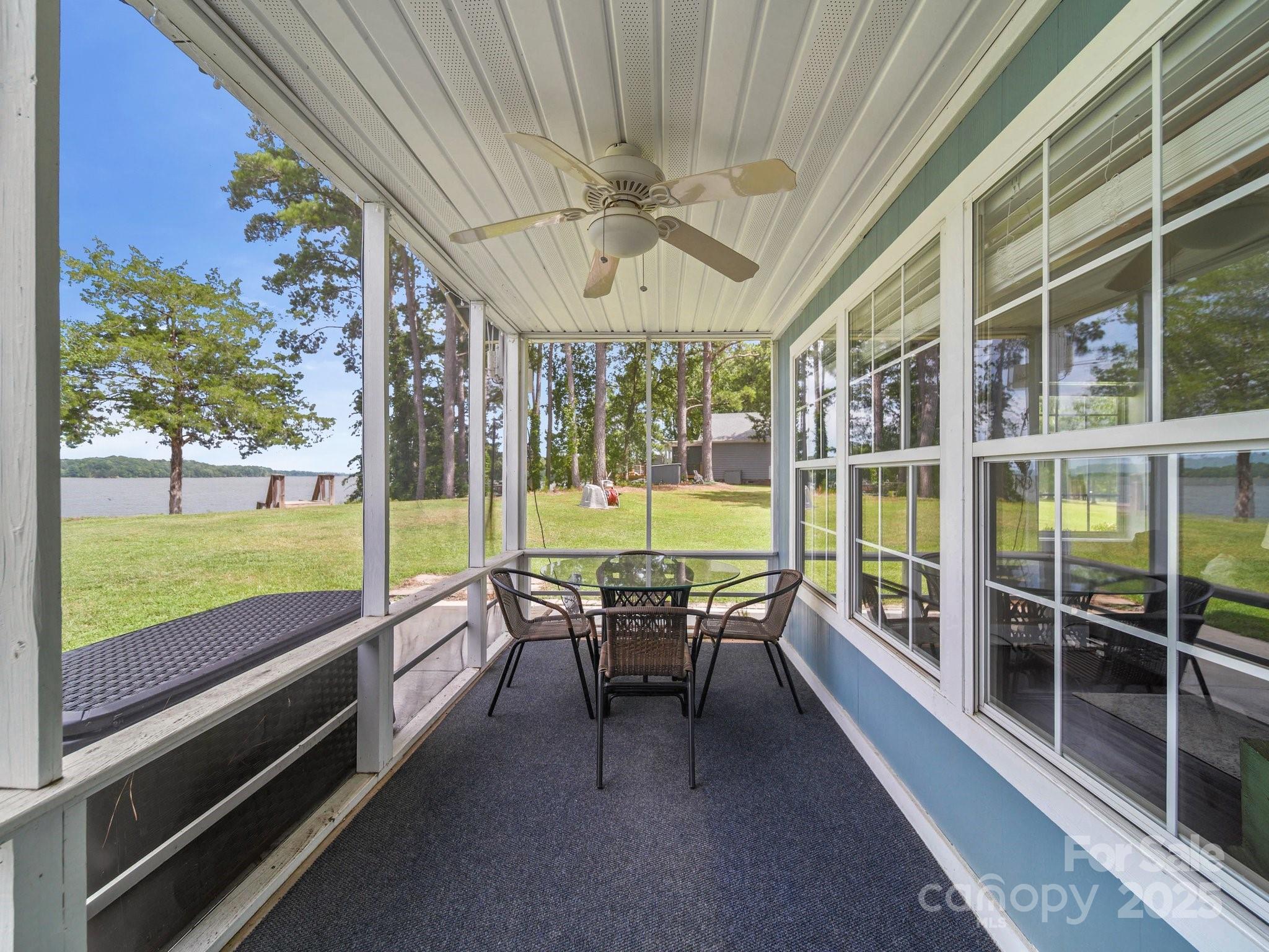 275 S Waters Edge Drive Property Photo 6