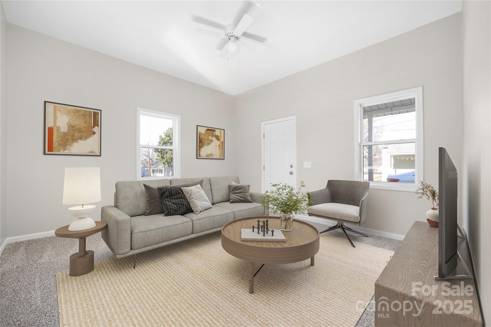 528 6th Street Property Photo 1