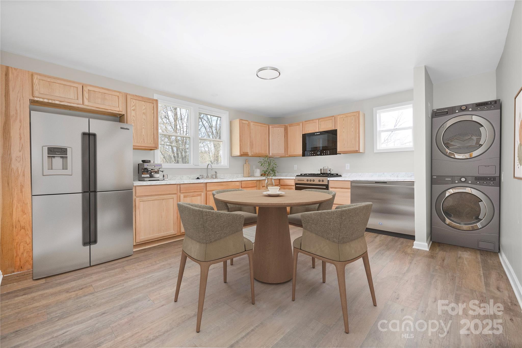 528 6th Street Property Photo 5