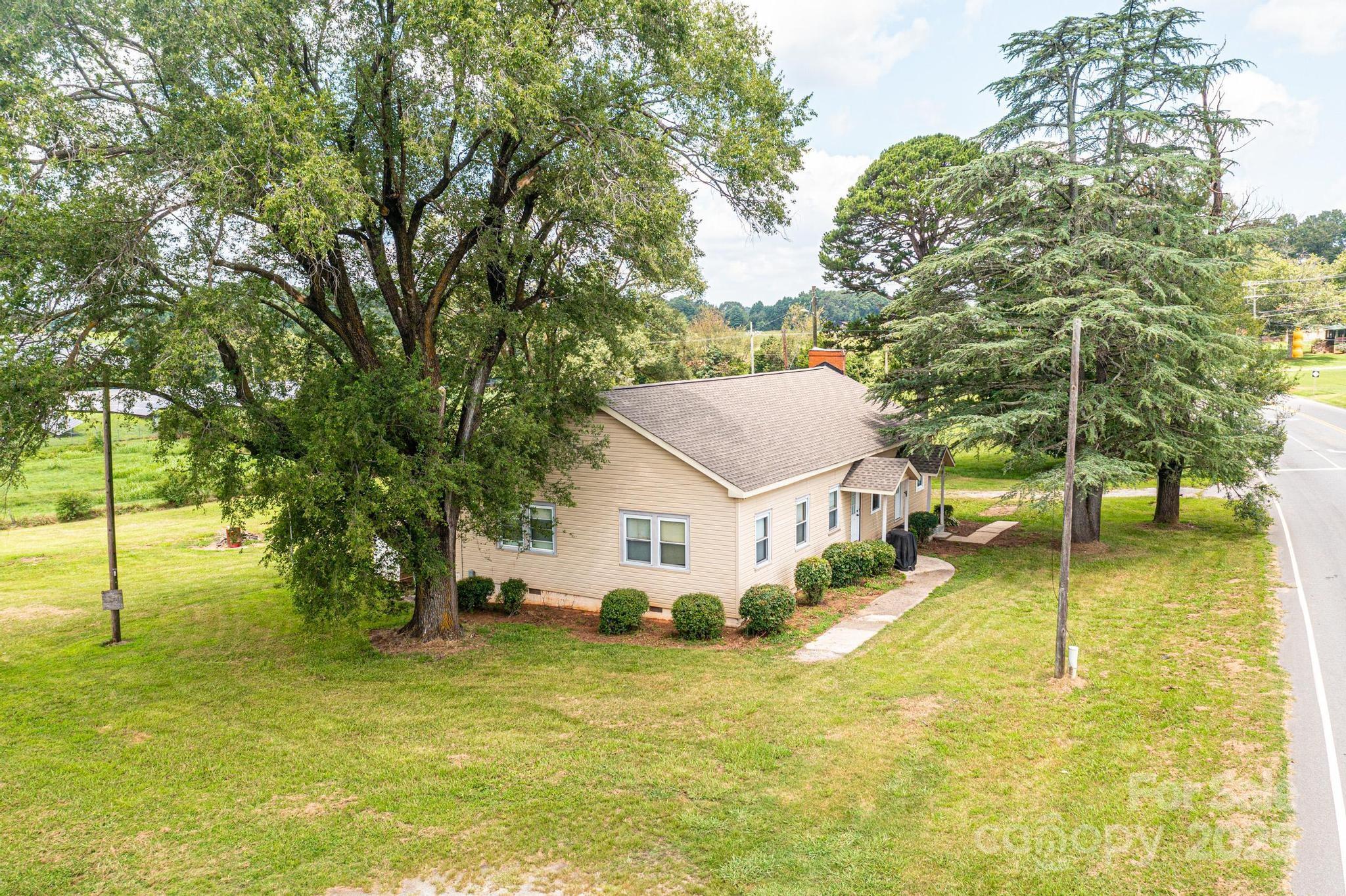 5325 Nc 16 Highway Property Photo 1
