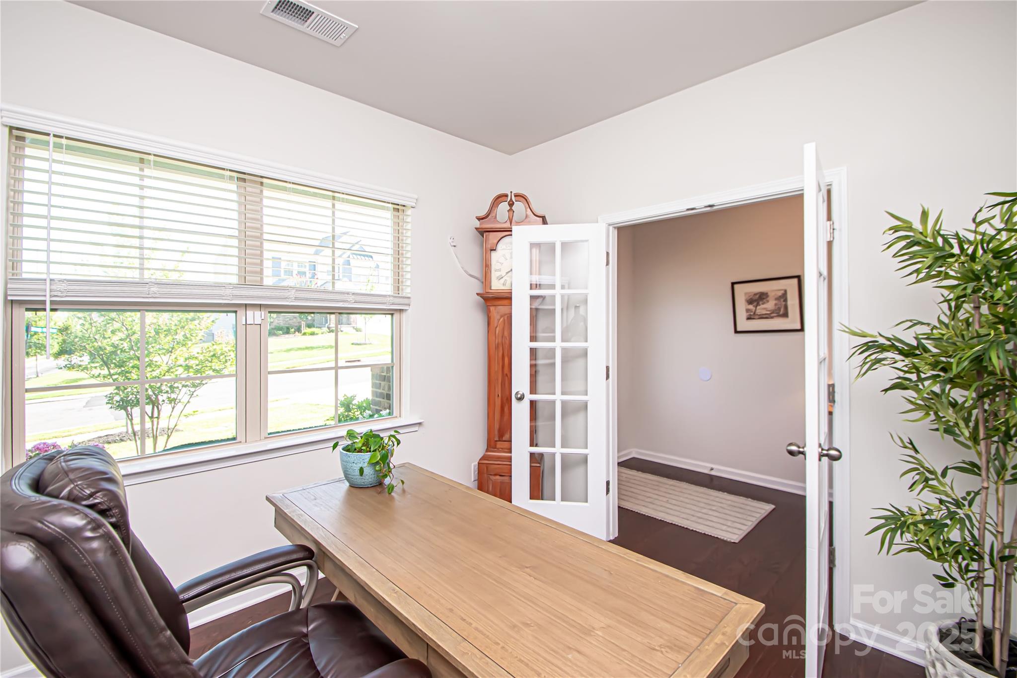 17637 Snug Harbor Road Property Photo 19
