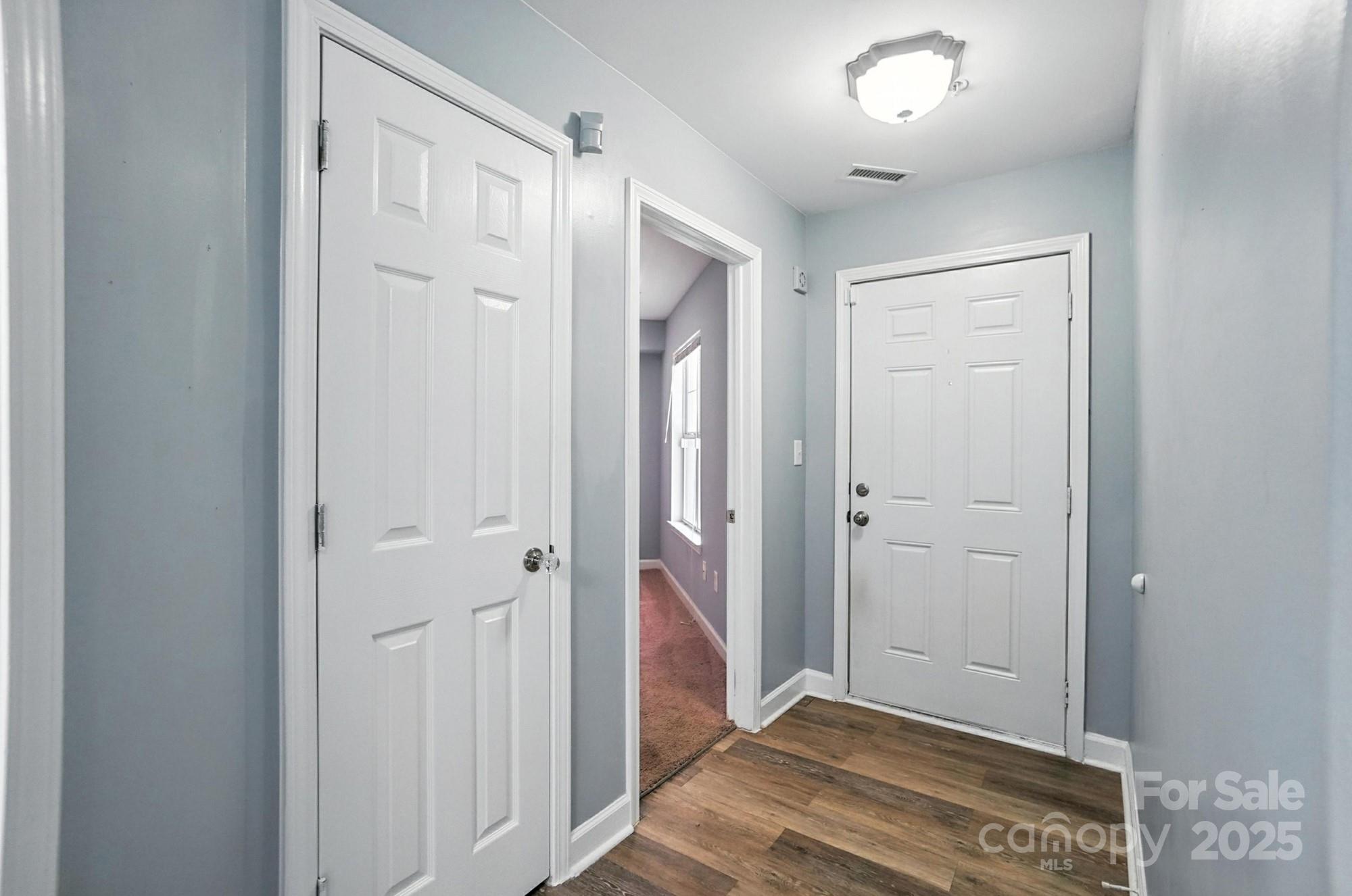 108 Pier 33 Drive 409 Property Photo 11