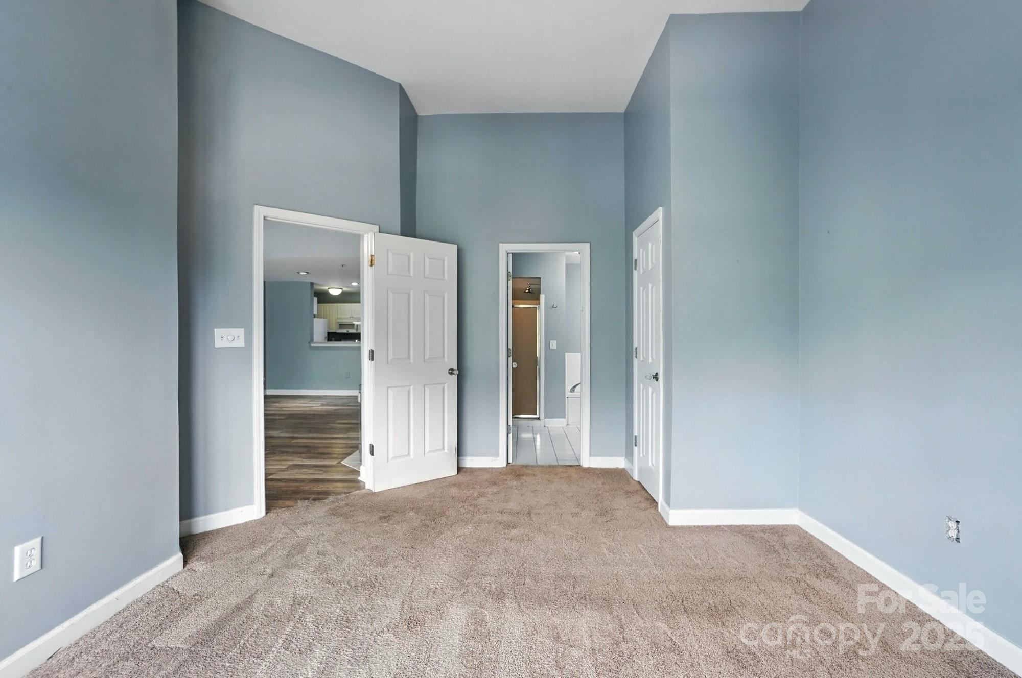 108 Pier 33 Drive 409 Property Photo 29