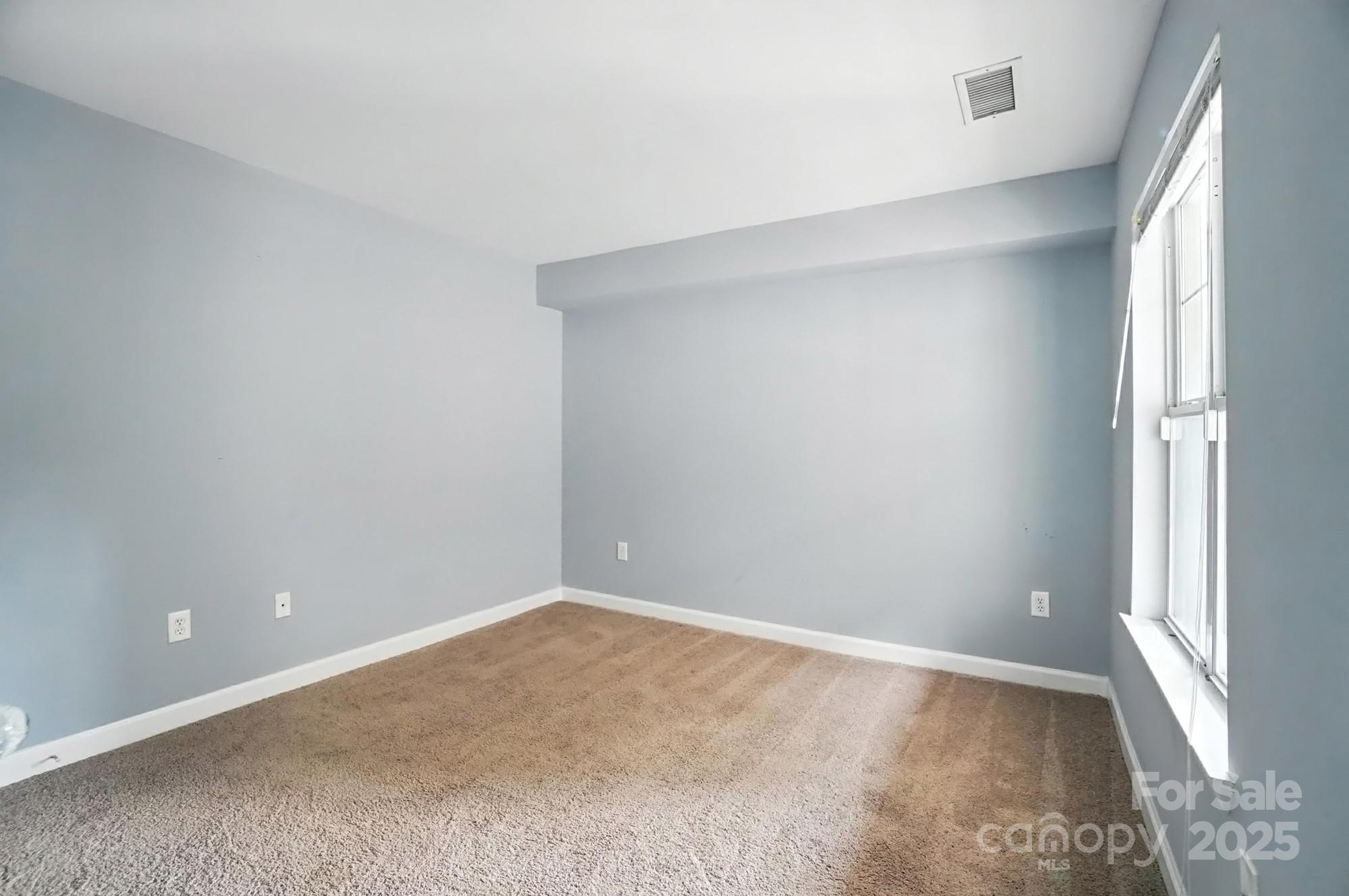 108 Pier 33 Drive 409 Property Photo 34