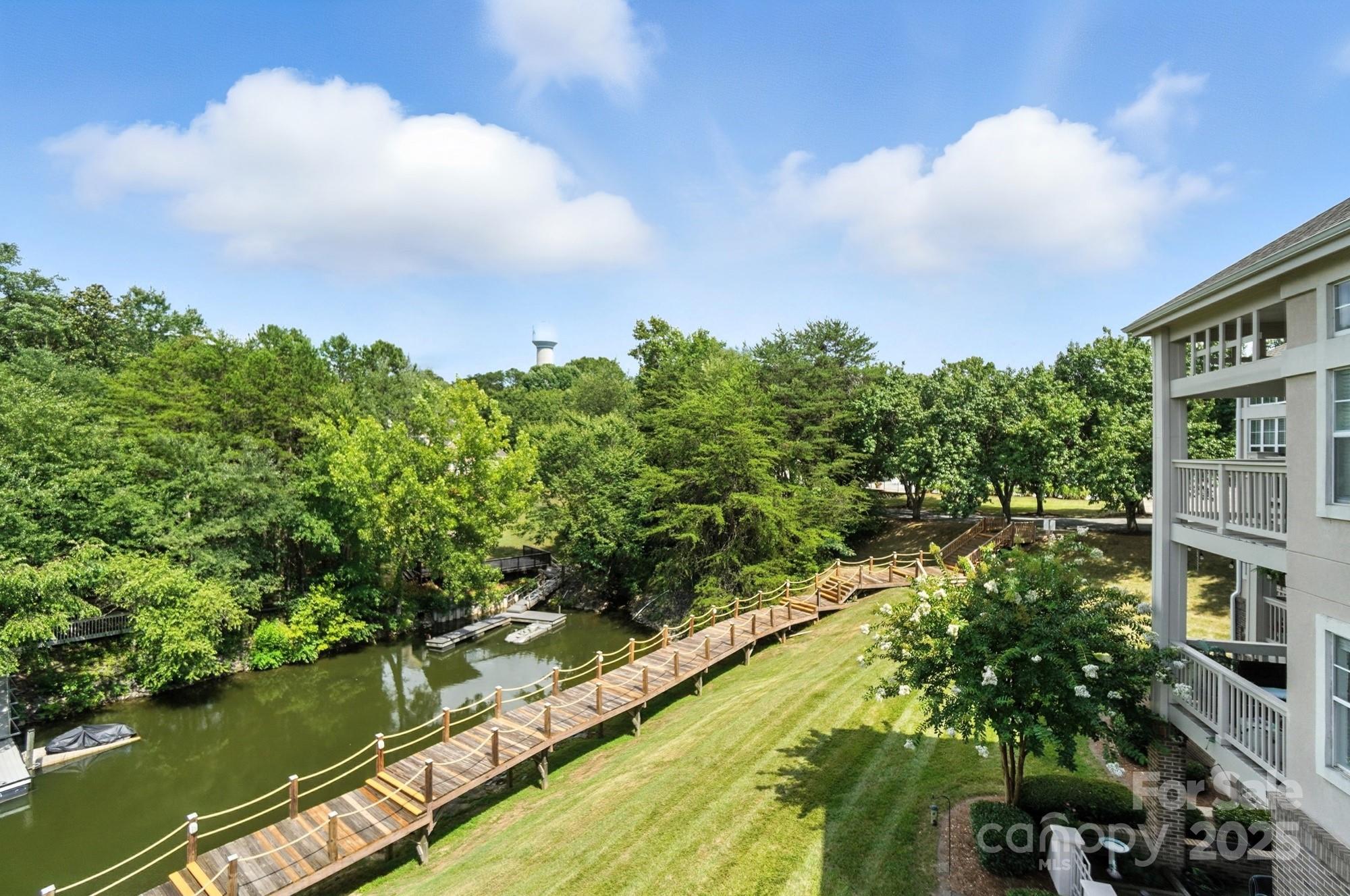 108 Pier 33 Drive 409 Property Photo 48