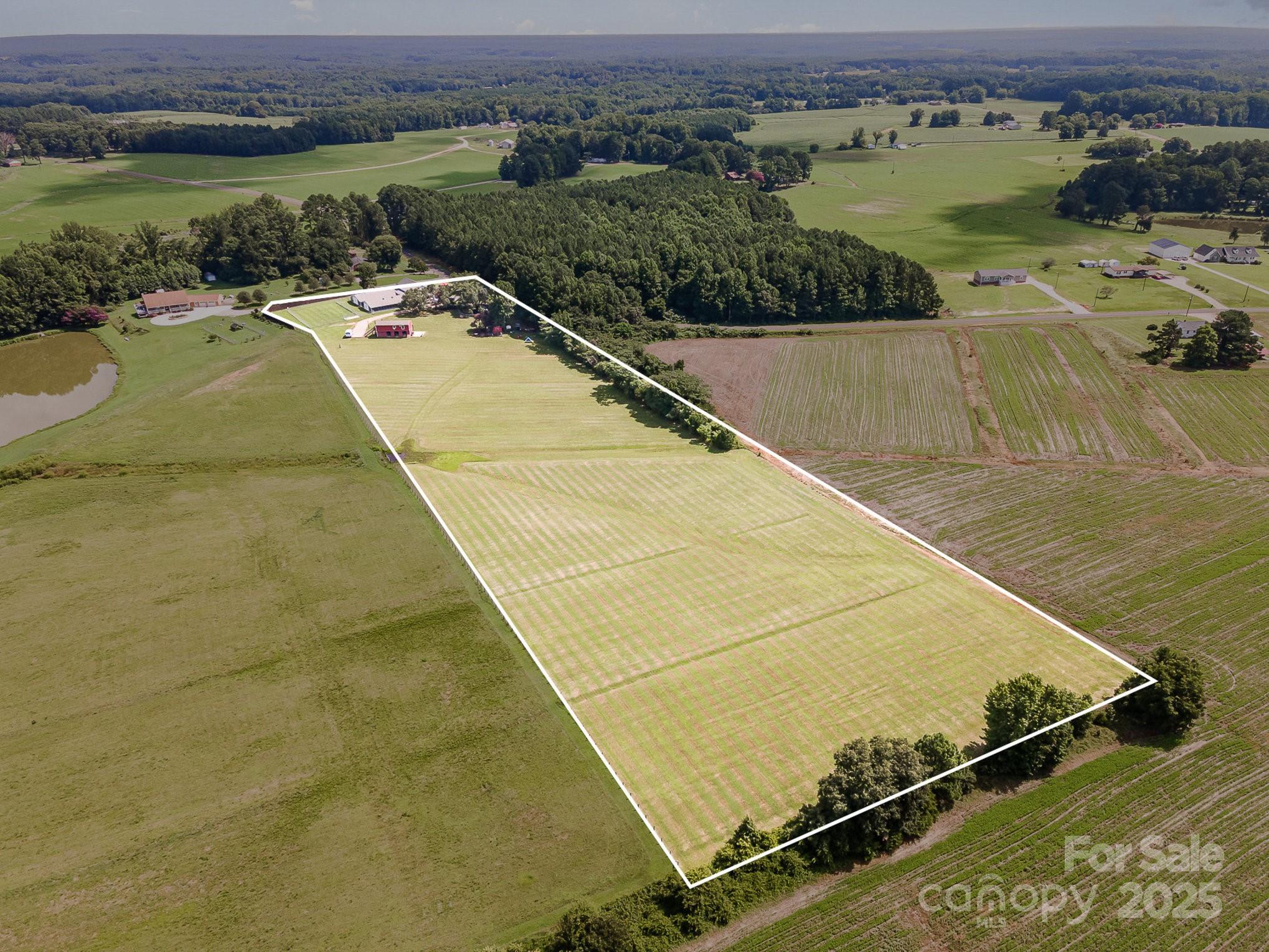 1776 Walter Bowen Road Property Photo 3