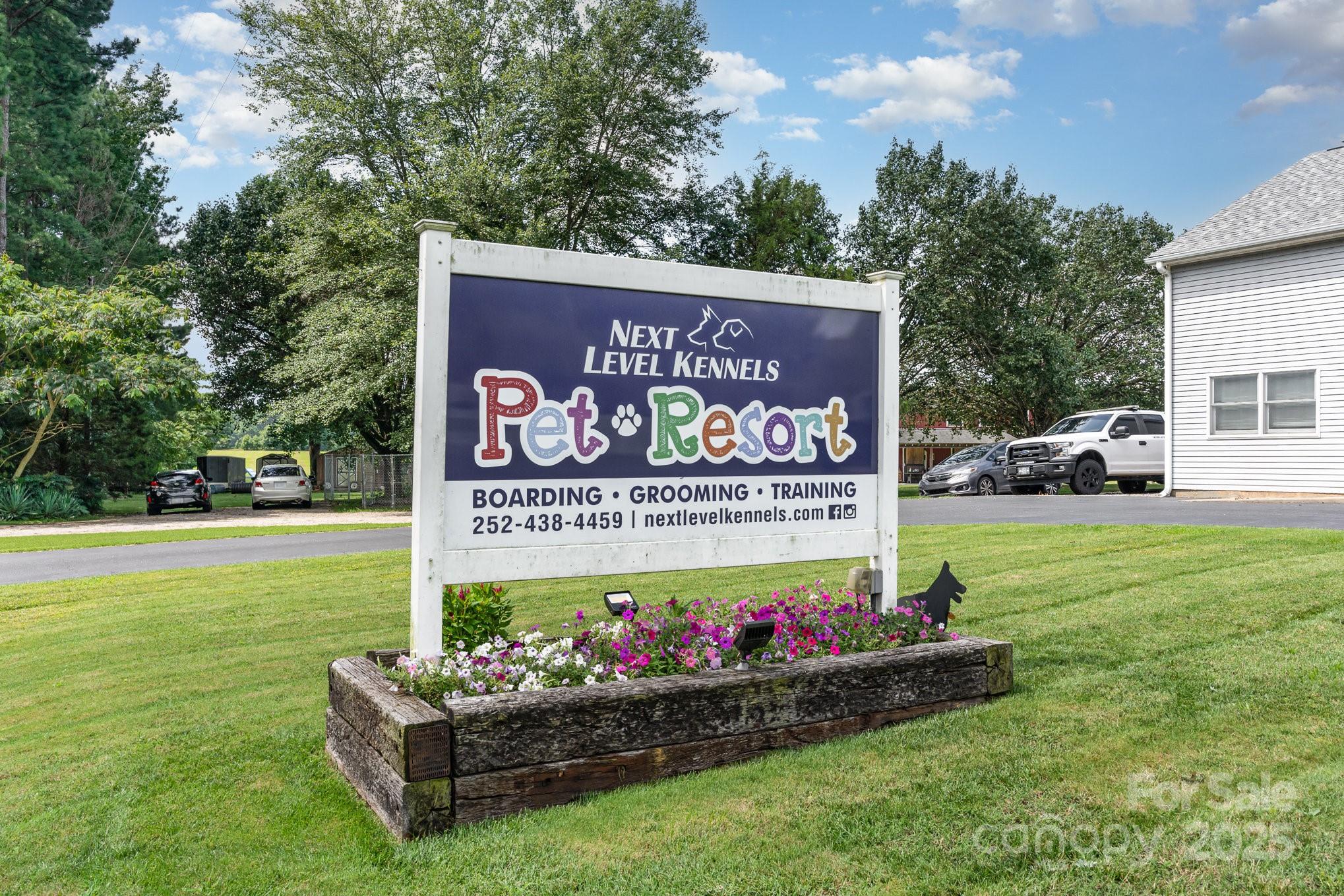 1776 Walter Bowen Road Property Photo 4