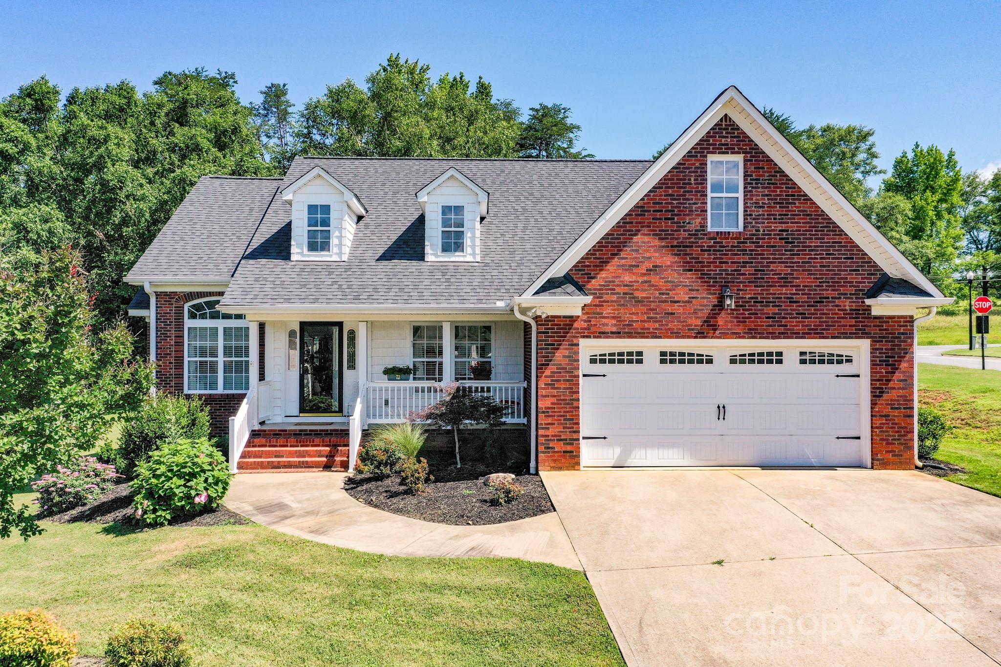 704 Adaline Drive Property Photo 1