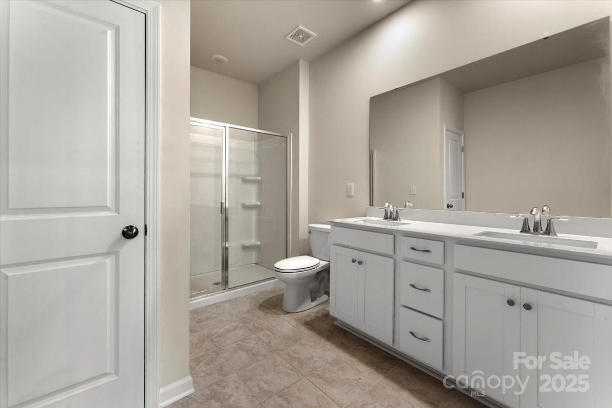 5542 Soft Shell Drive Property Photo 18