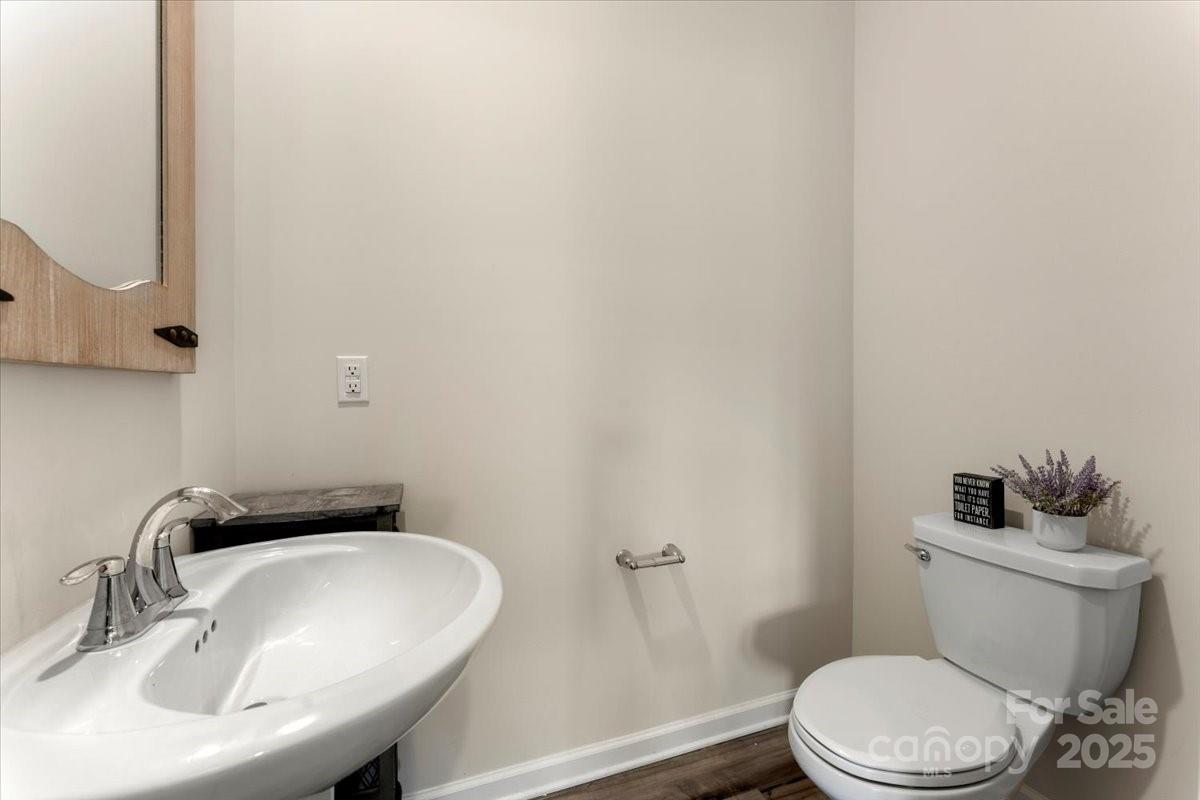 5542 Soft Shell Drive Property Photo 19