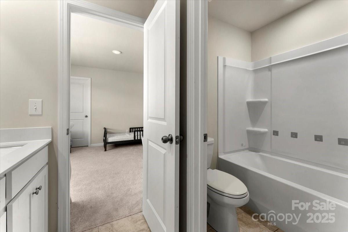 5542 Soft Shell Drive Property Photo 35