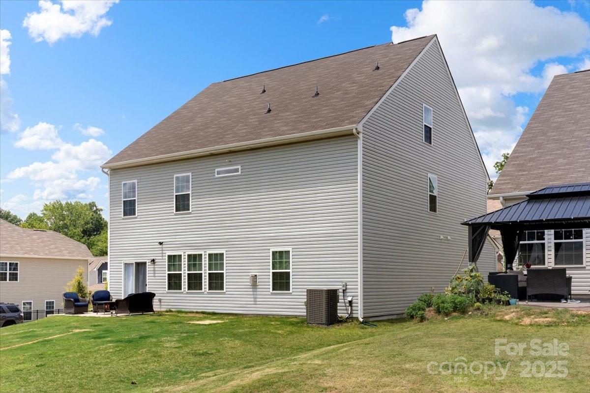 5542 Soft Shell Drive Property Photo 45