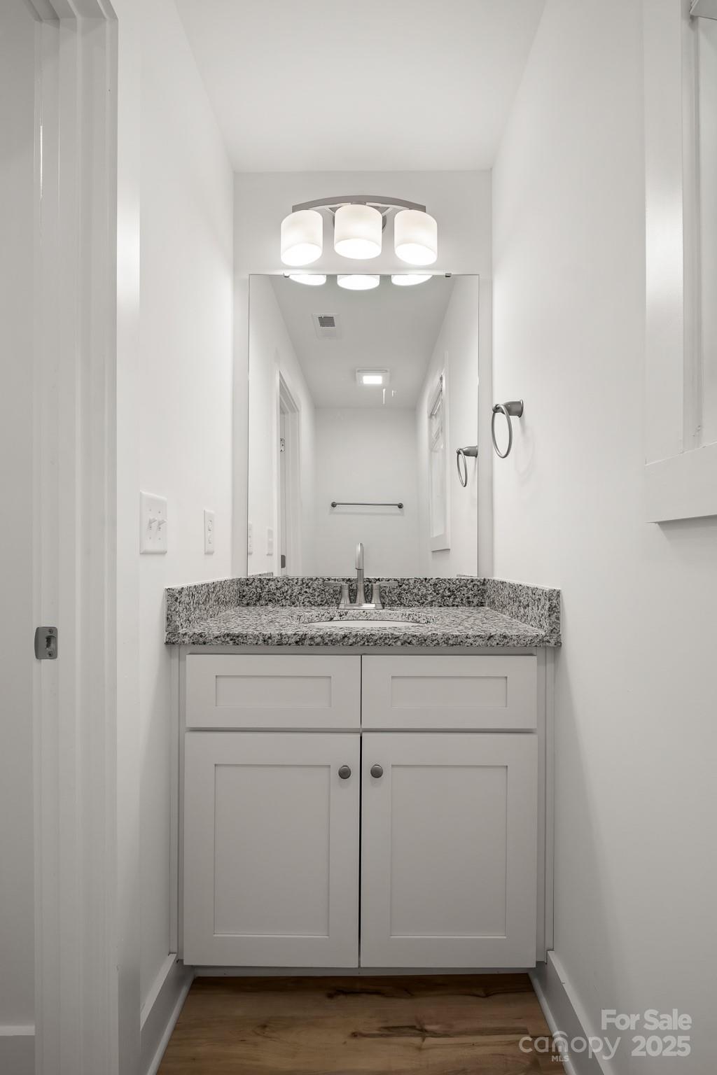 905 Elizabeth Avenue Property Photo 25