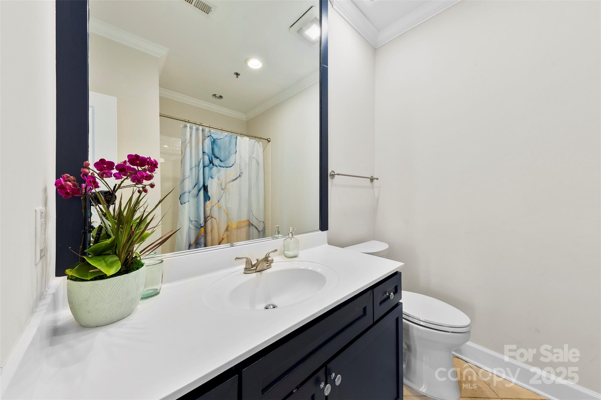 1315 E Boulevard Boulevard 204 Property Photo 31