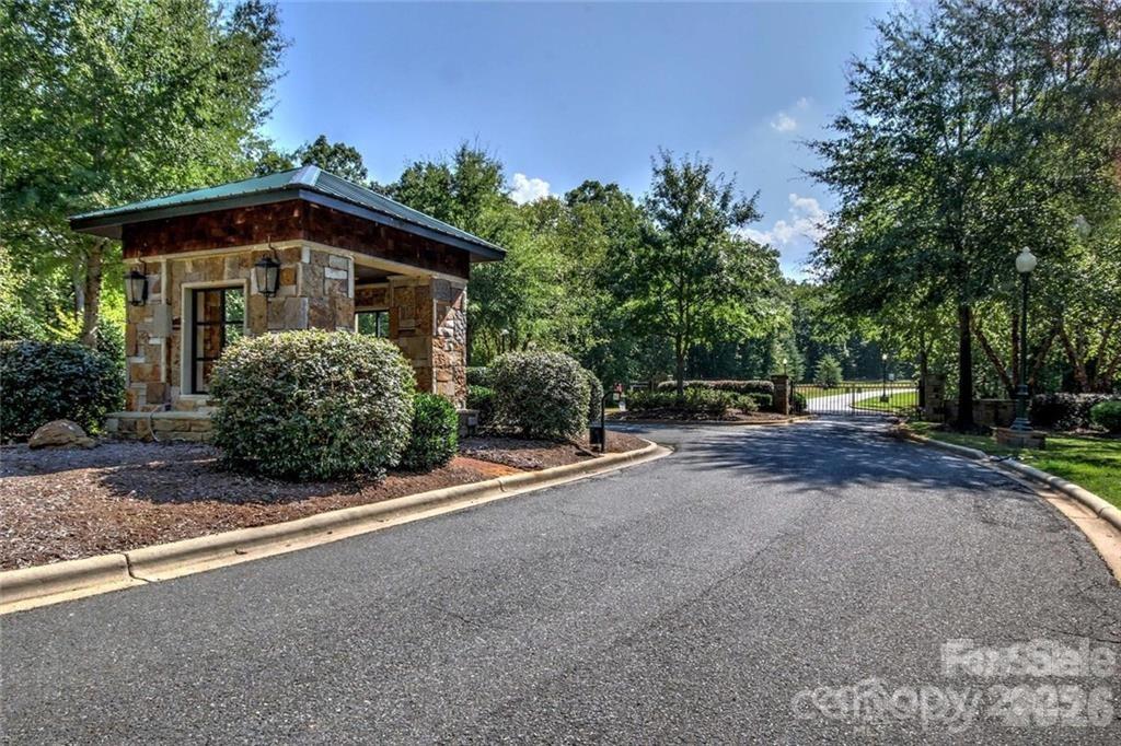 350 Pinnacle Trail Property Photo 5