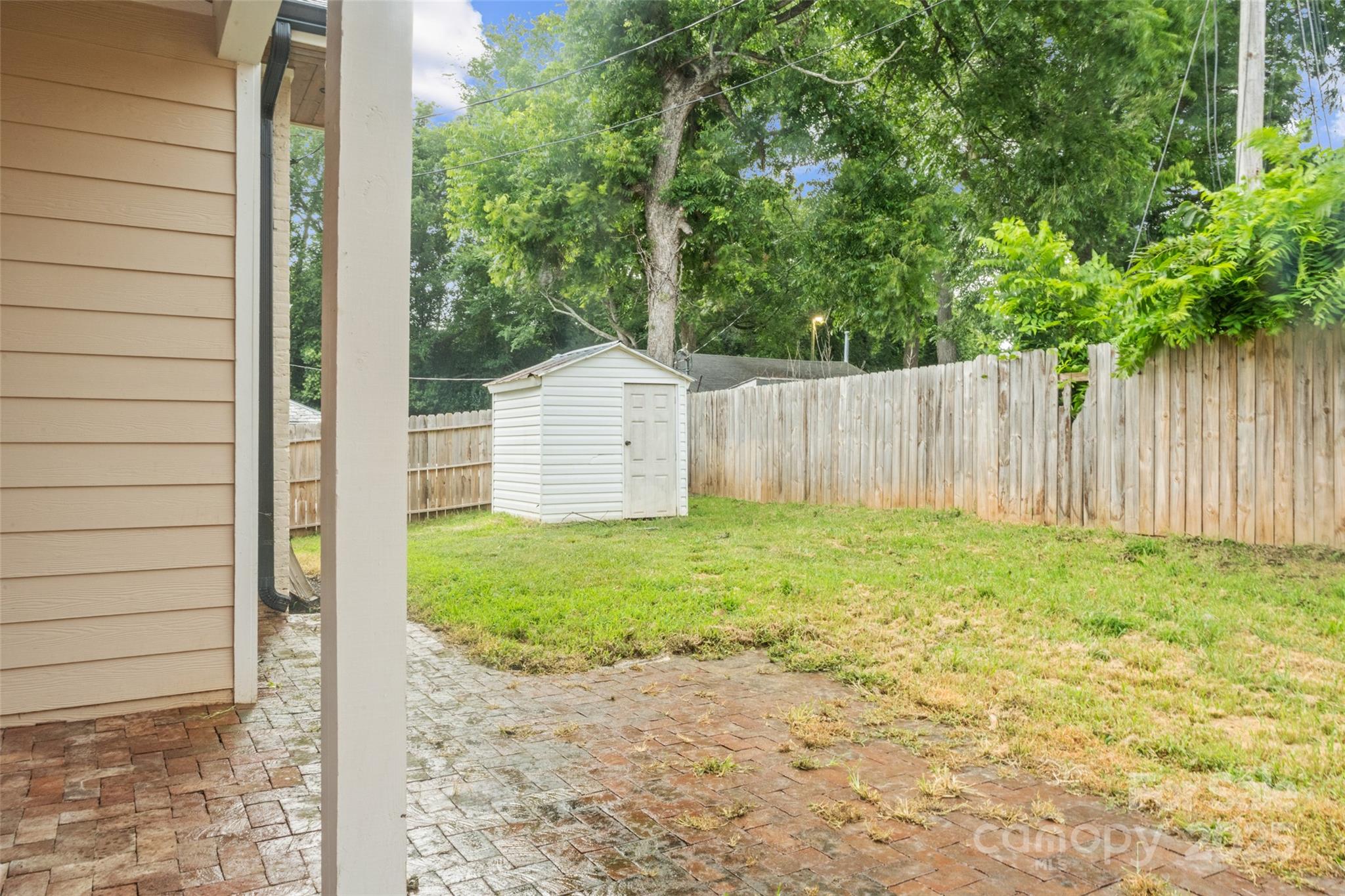 204 W Wade Street Property Photo 21
