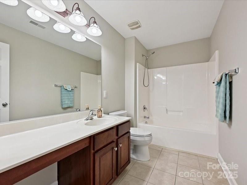 6932 Augustine Way Property Photo 38
