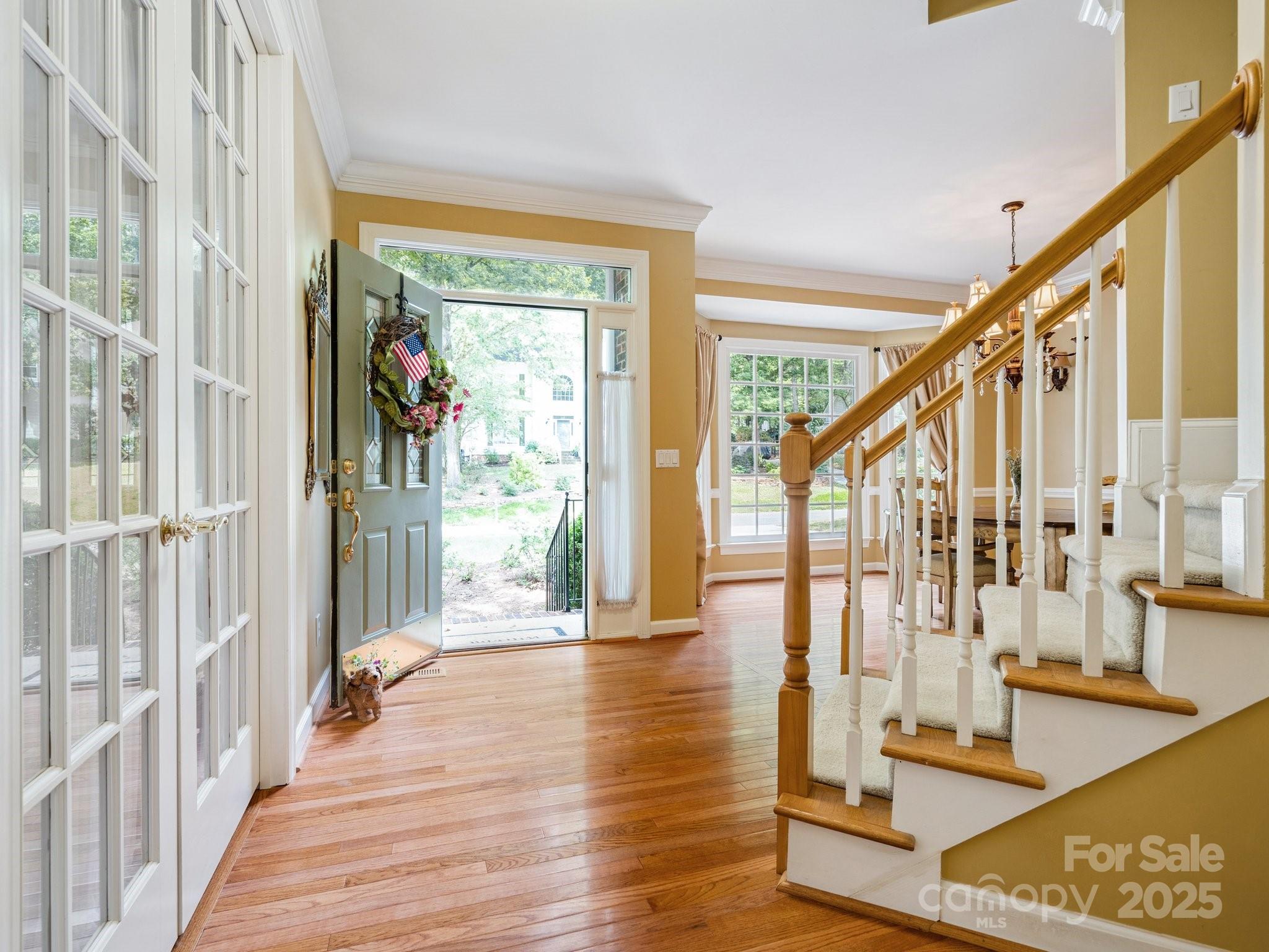 423 Shrewsbury Lane Property Photo 4