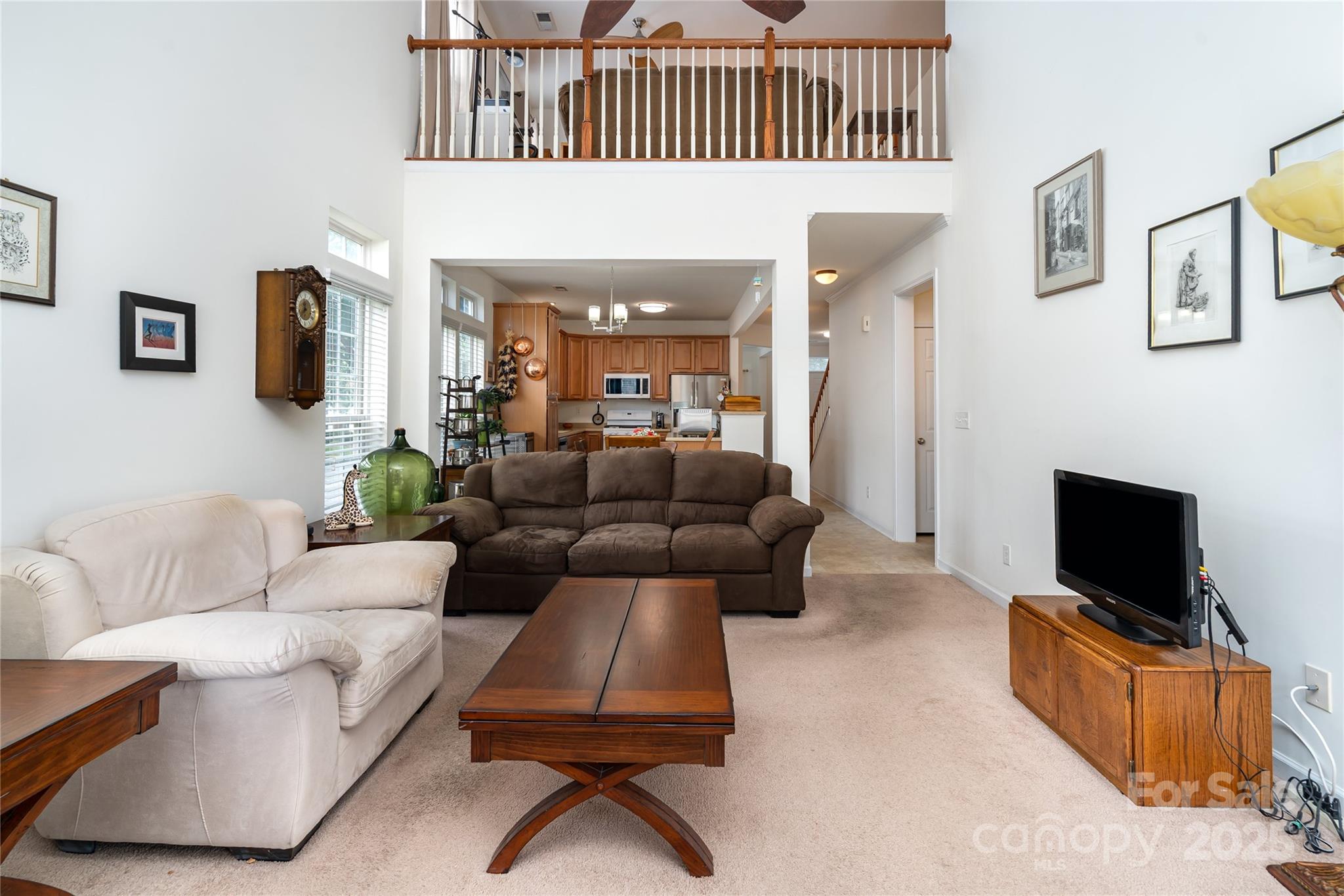 8122 Bridgegate Drive Property Photo 7