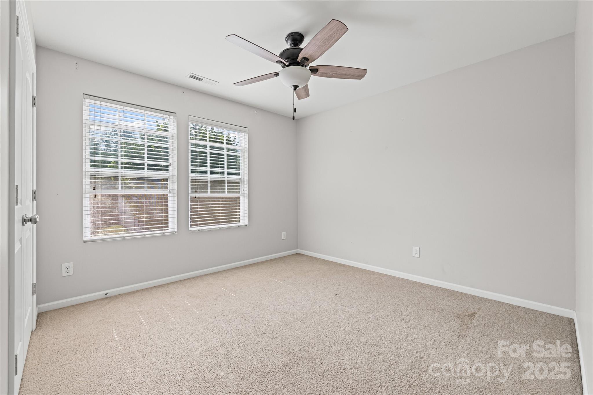 10426 Kempsford Drive Property Photo 29