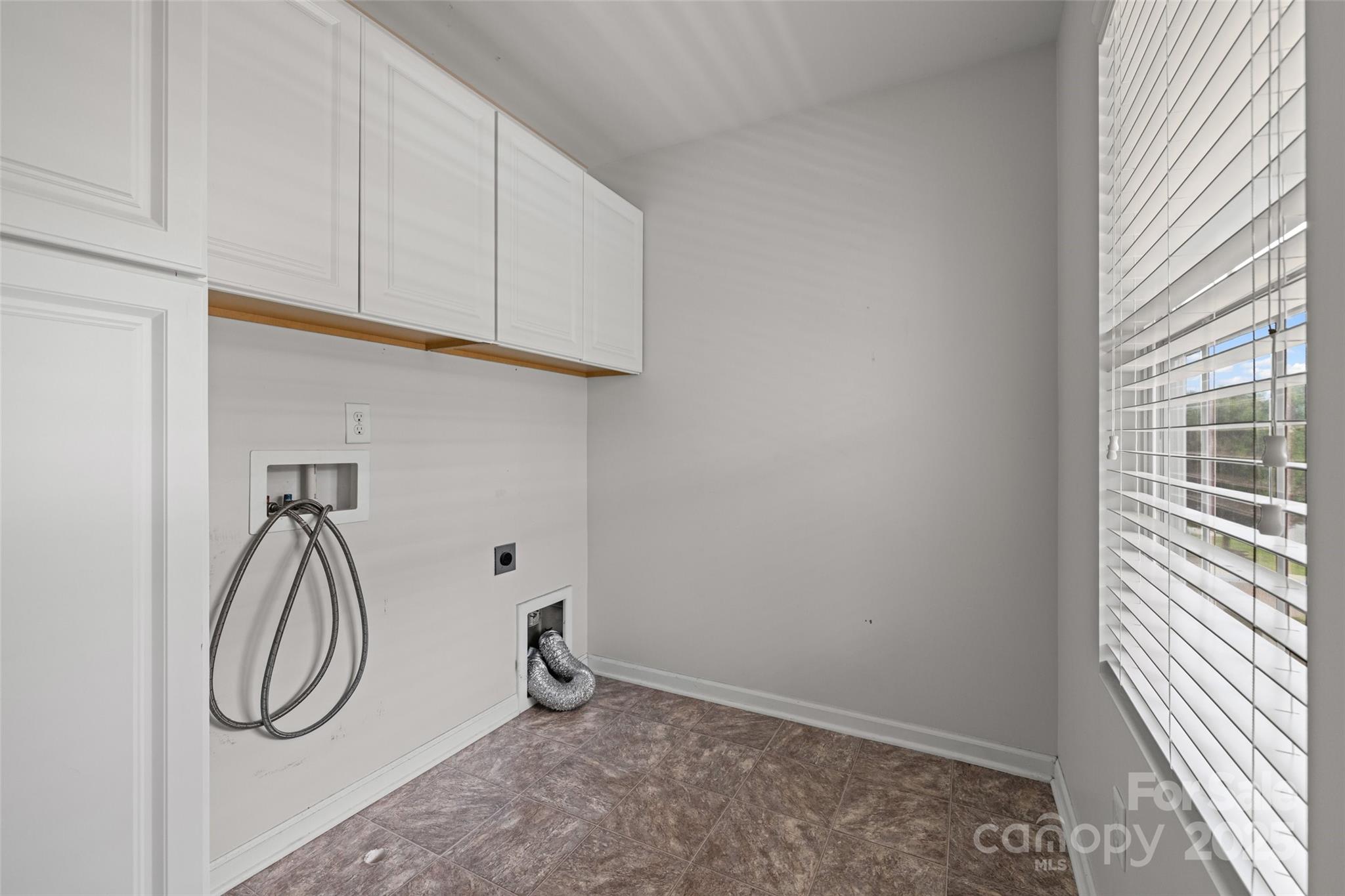 10426 Kempsford Drive Property Photo 31