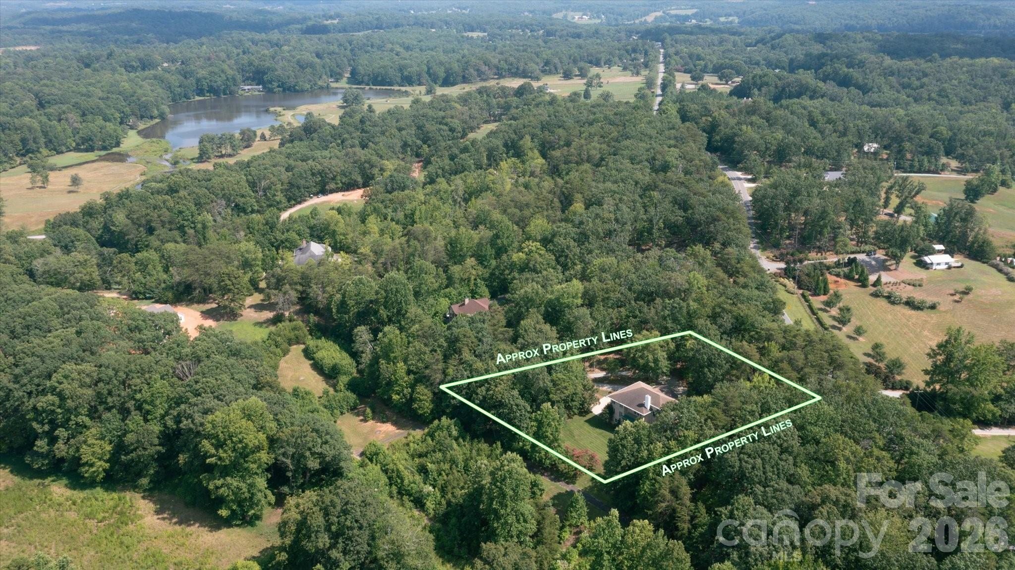 25 Towhee Trail Property Photo 34