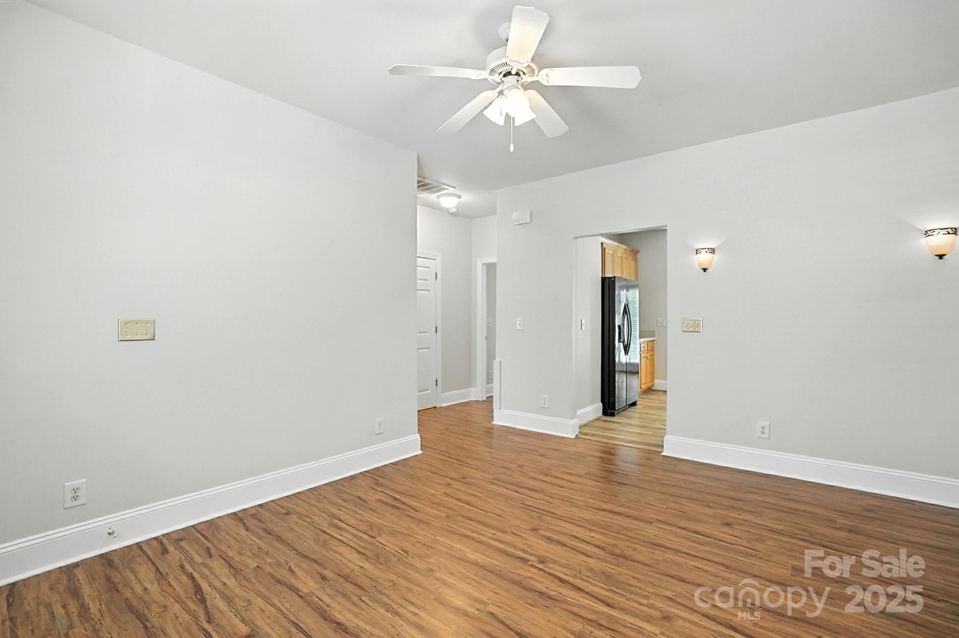 2339 Granville Place A Property Photo 7