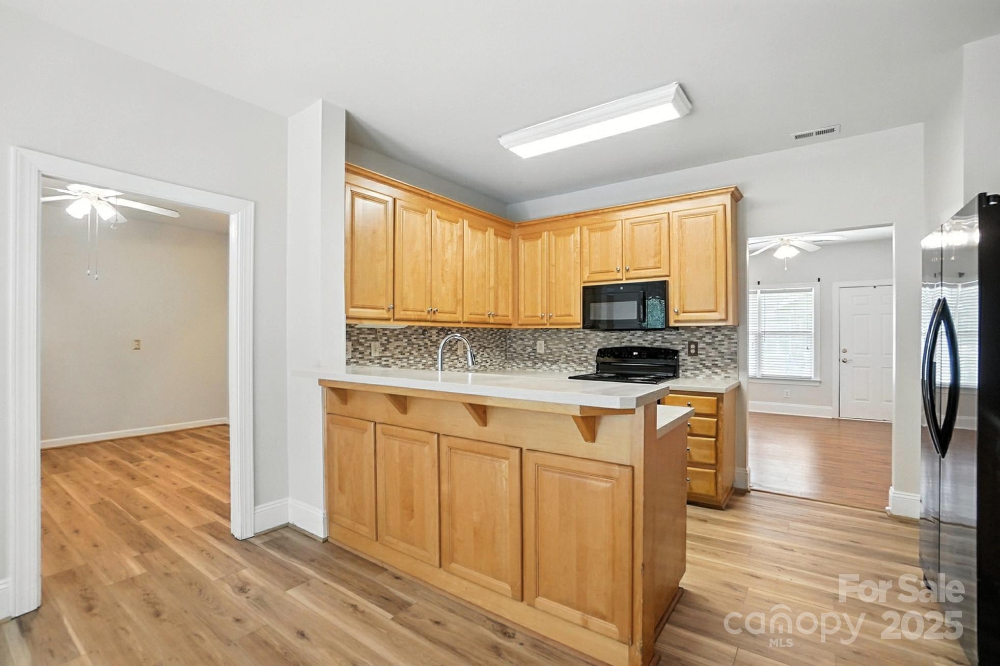 2339 Granville Place A Property Photo 10