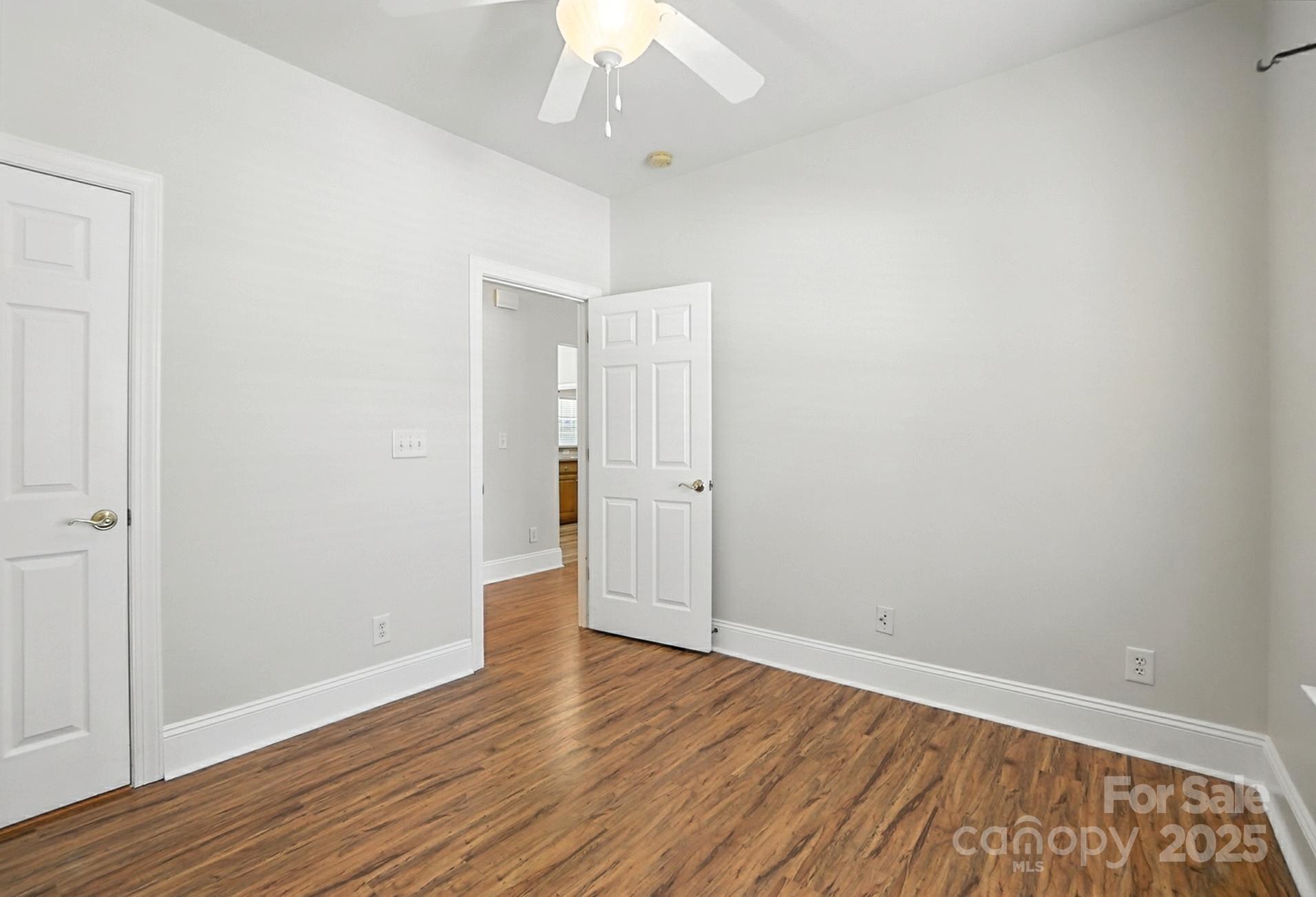 2339 Granville Place A Property Photo 20