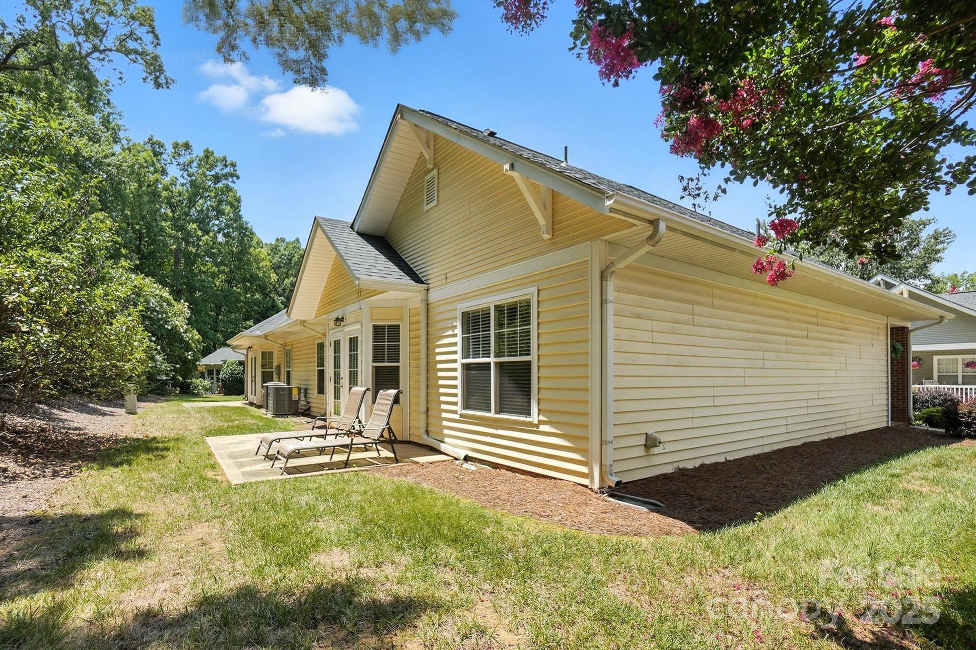 2339 Granville Place A Property Photo 26