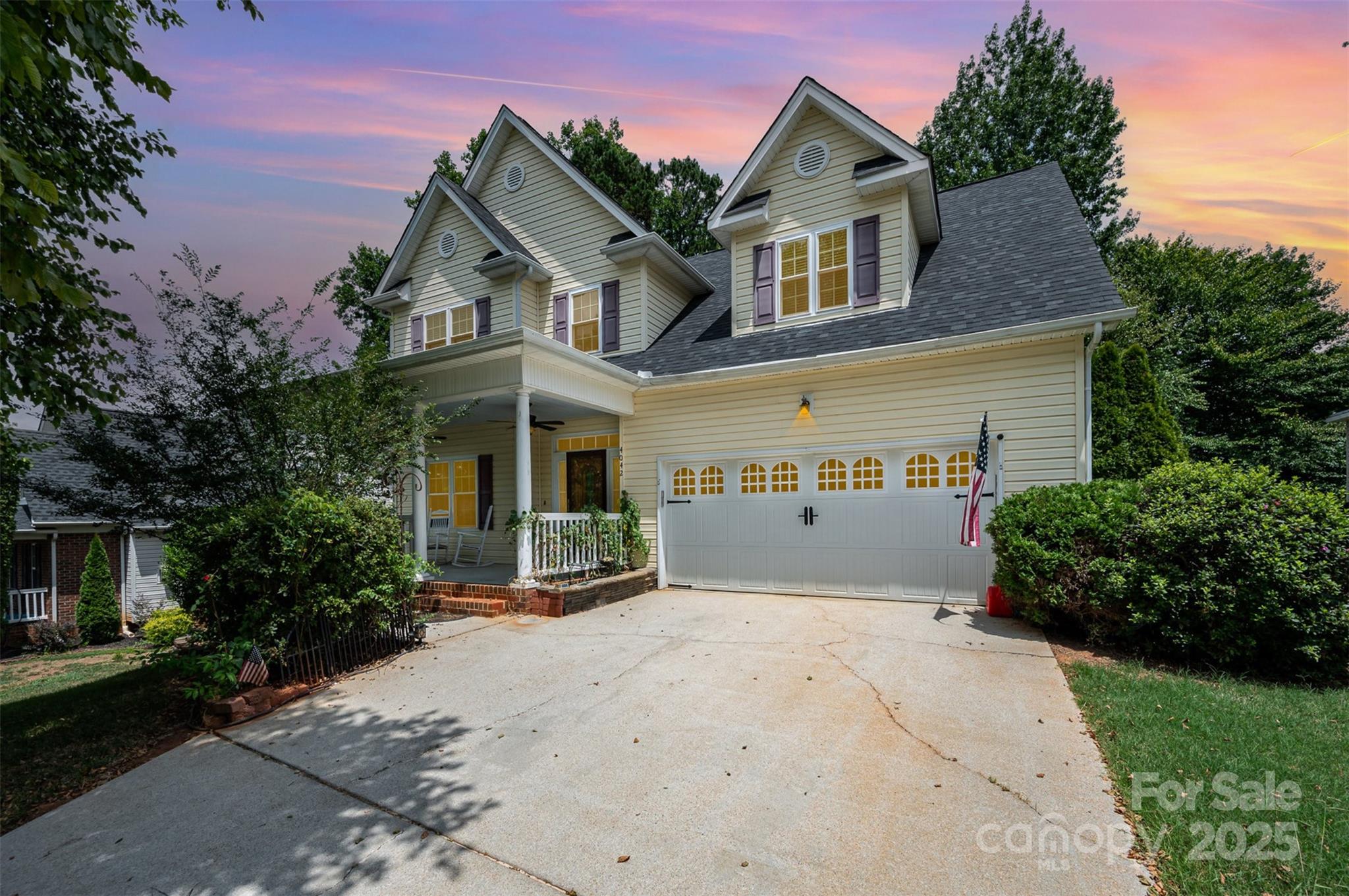 4042 River Falls Drive Property Photo 1