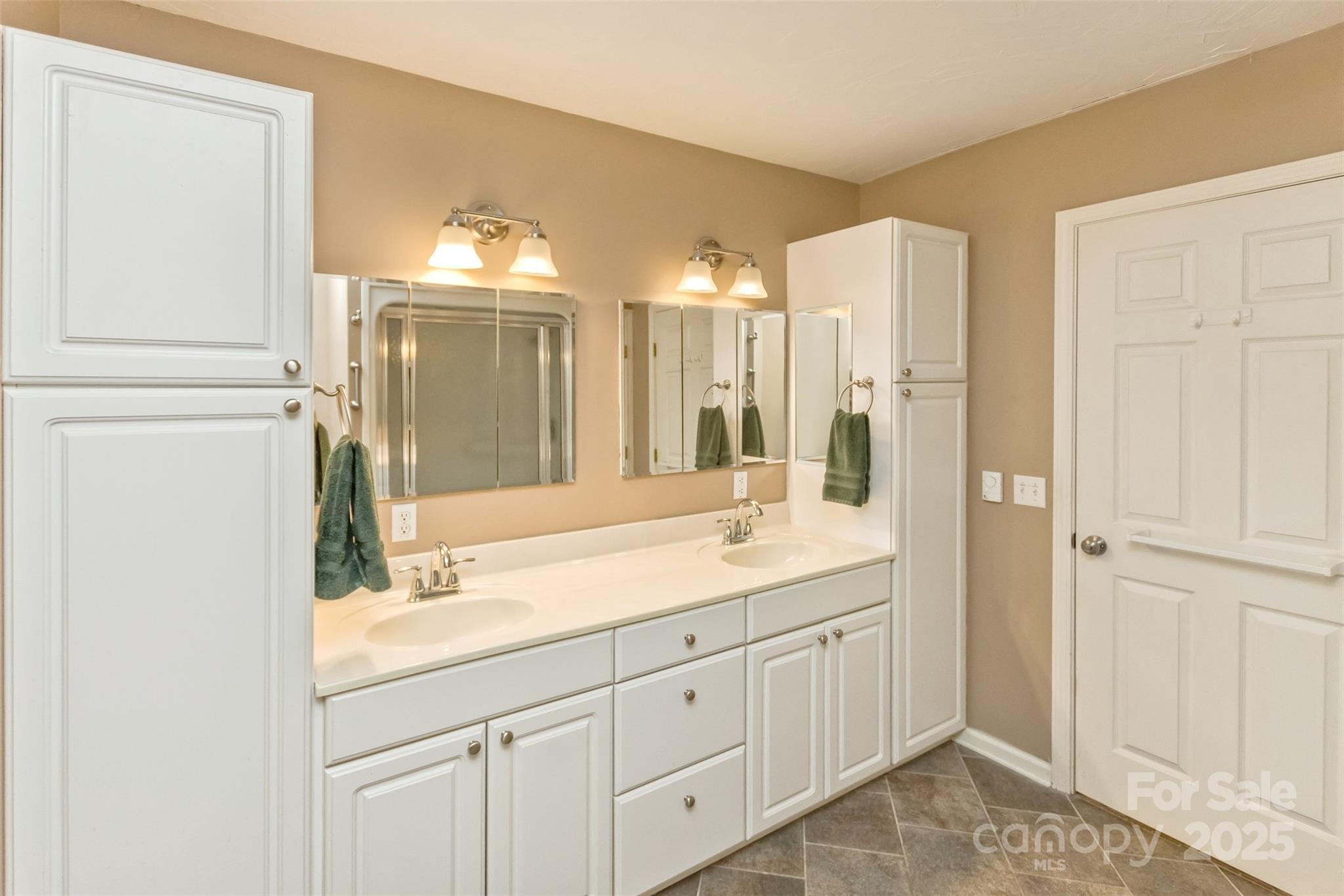 15 Beaverdam Knoll Road Property Photo 19