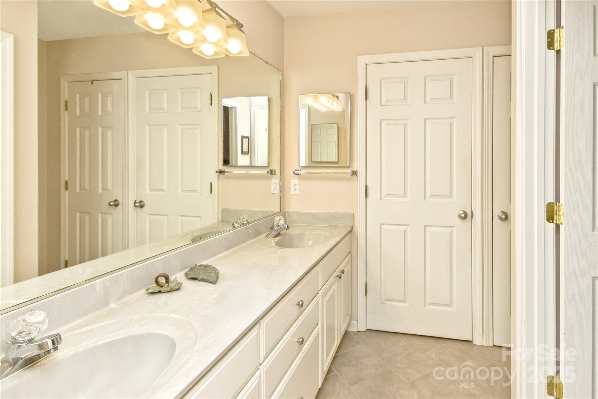 15 Beaverdam Knoll Road Property Photo 24
