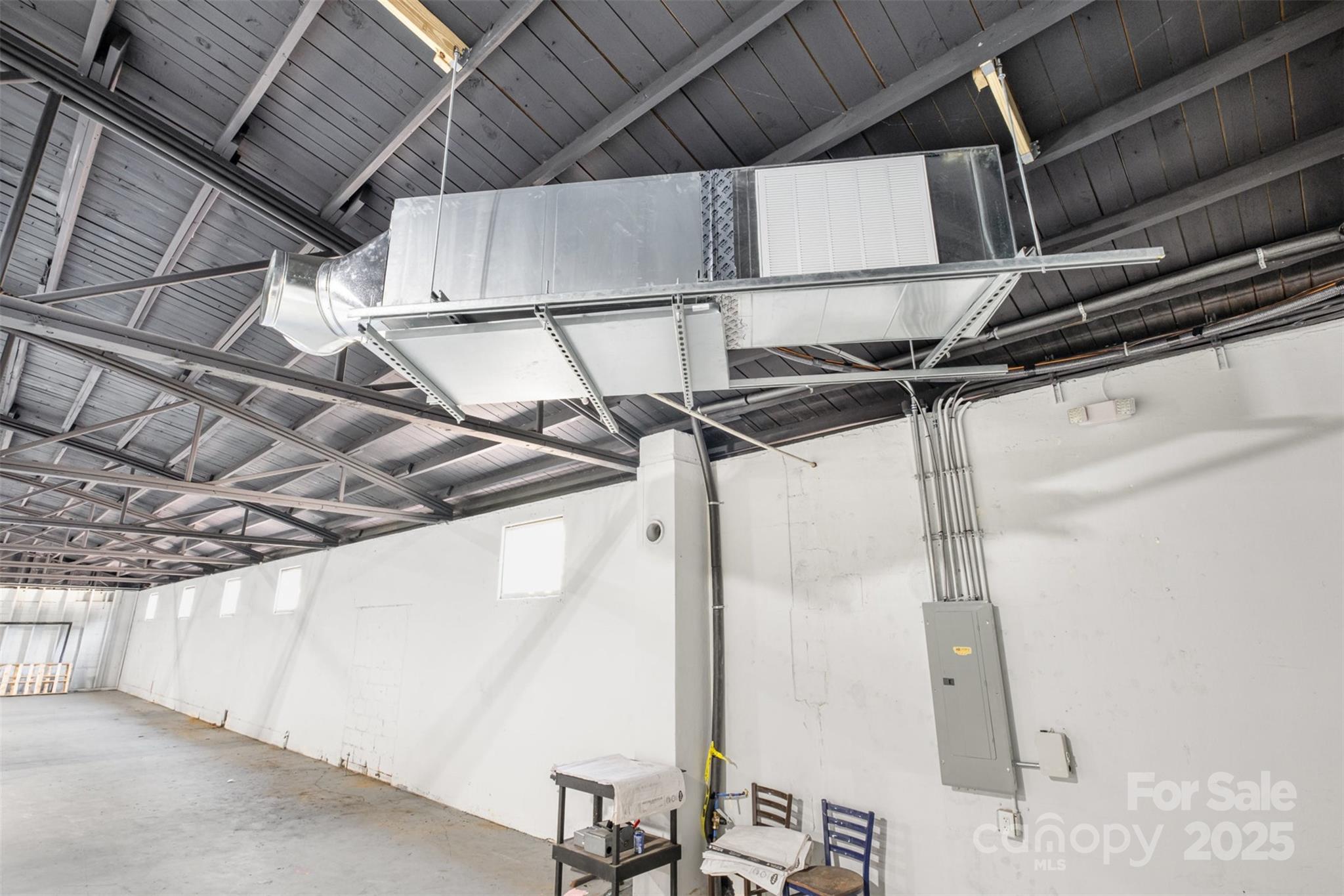 702 Linwood Road Property Photo 13