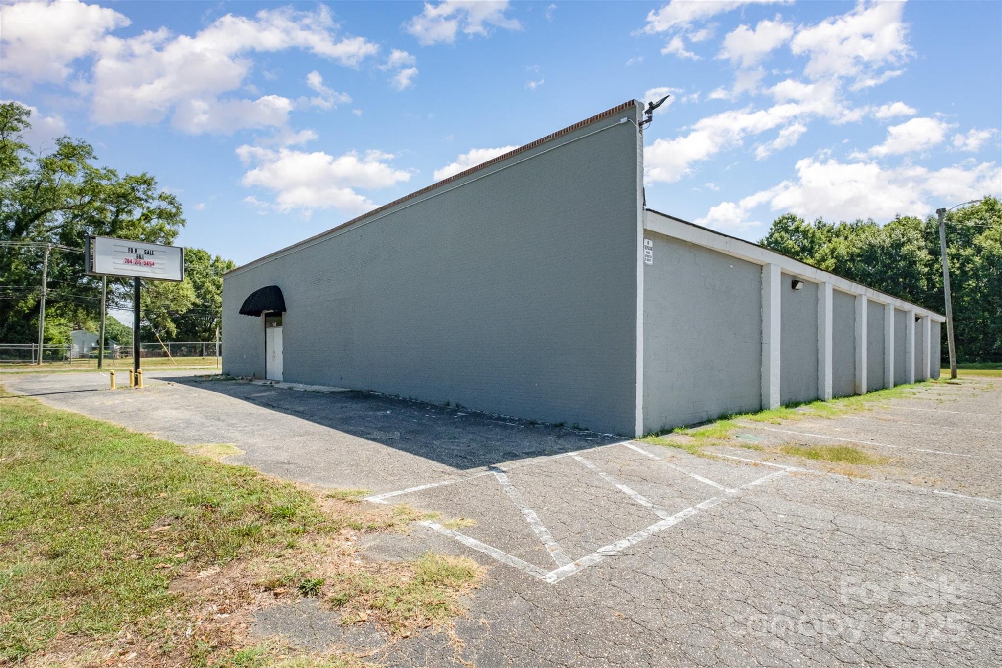 702 Linwood Road Property Photo 19