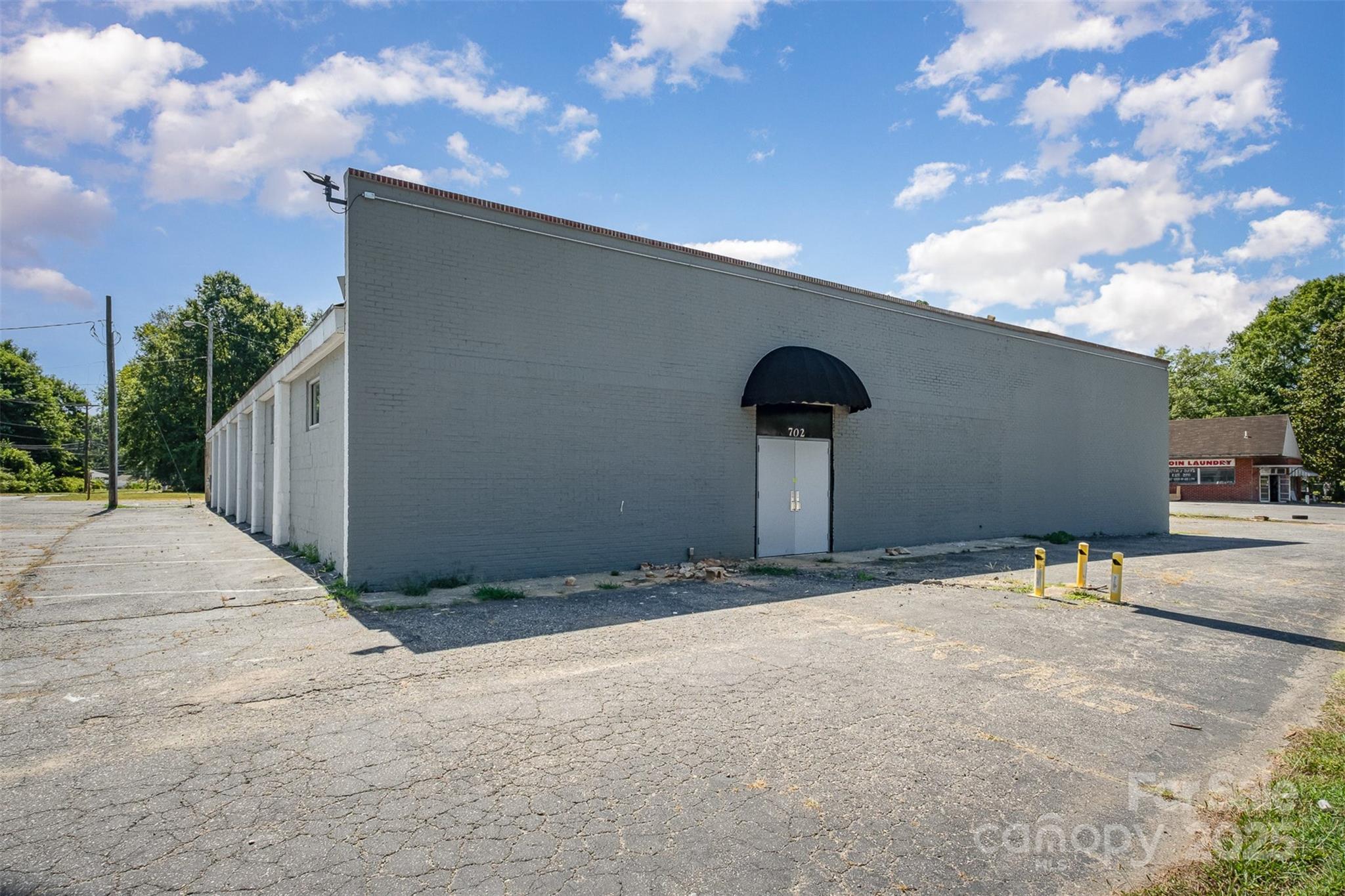 702 Linwood Road Property Photo 22