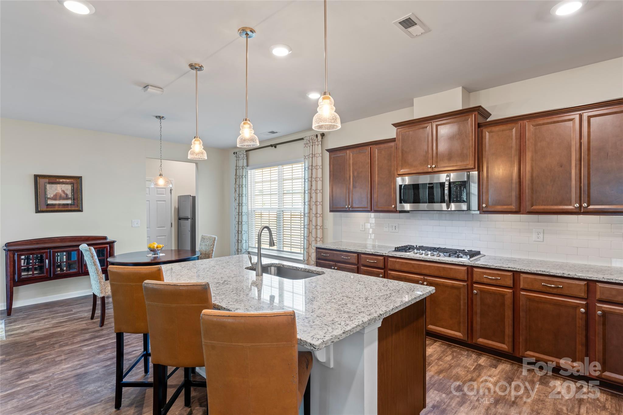 11435 Red Rust Lane Property Photo 10