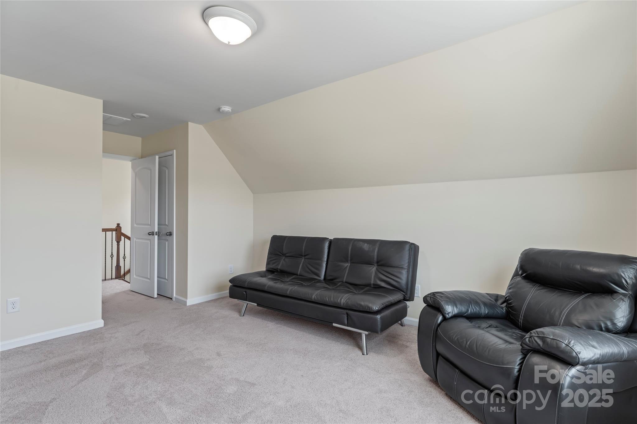 11435 Red Rust Lane Property Photo 30