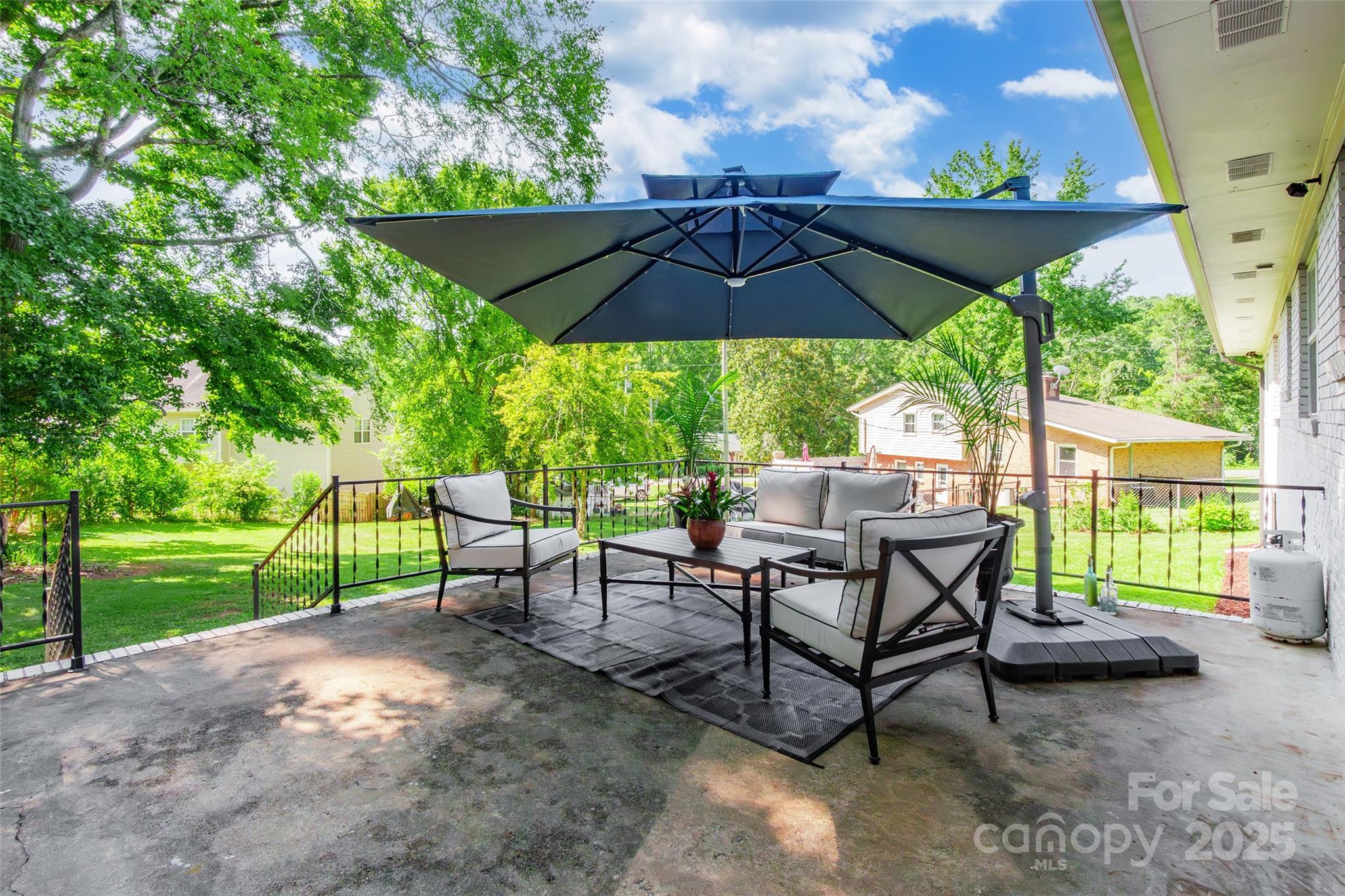 1631 Wendover Court Property Photo 34
