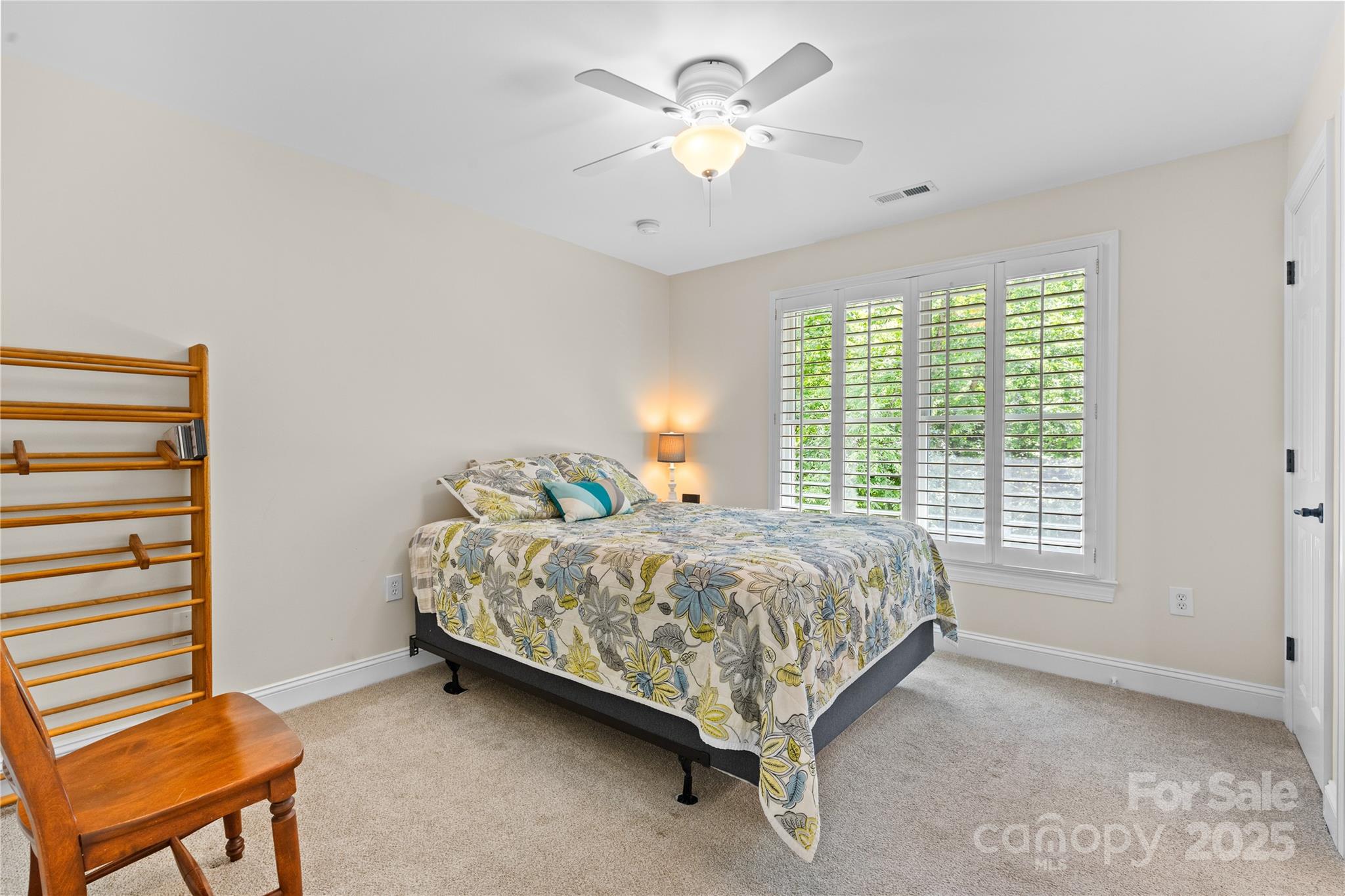 9918 Windrow Drive Property Photo 33