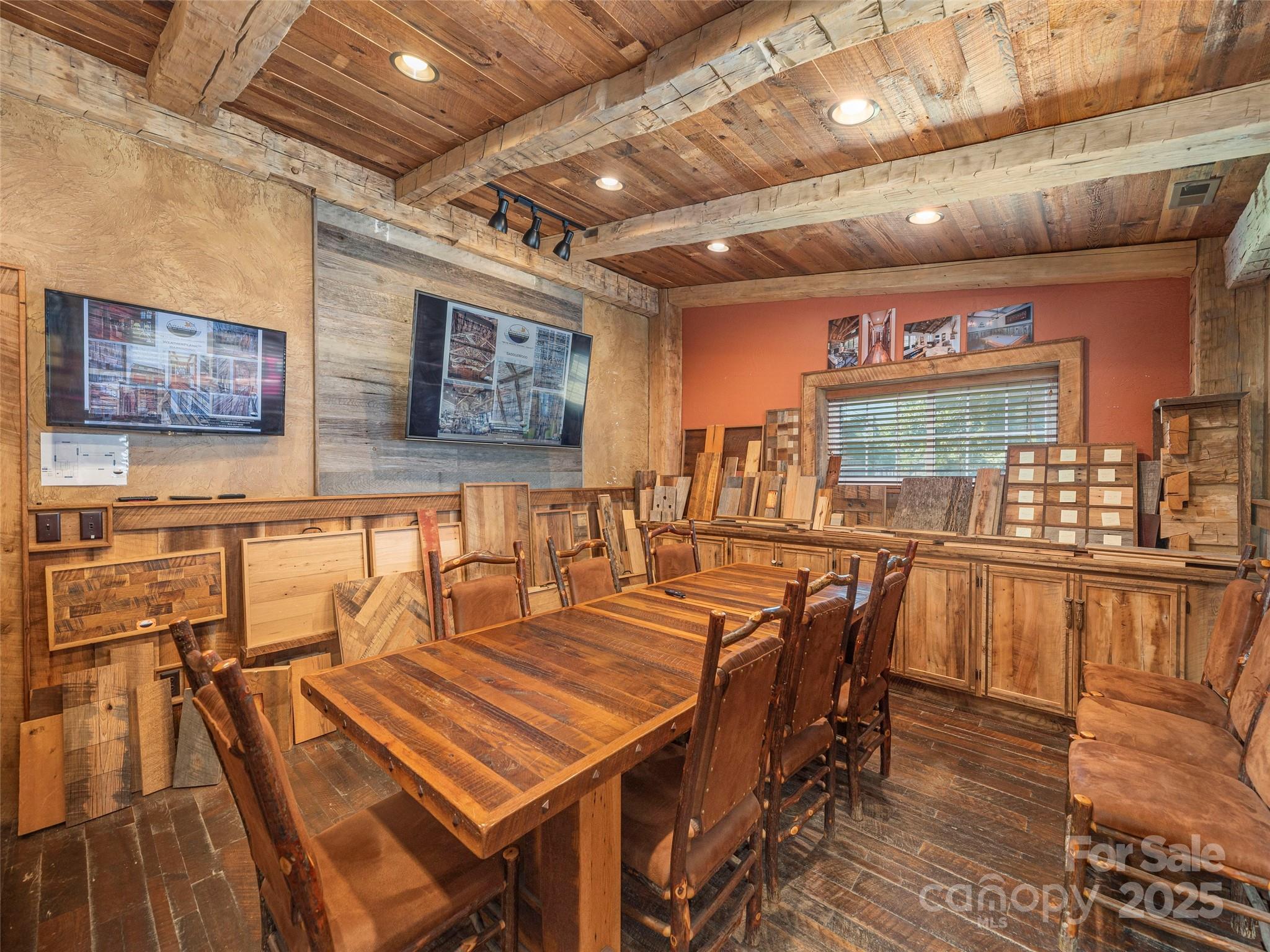 635 Sonoma Road Property Photo 16